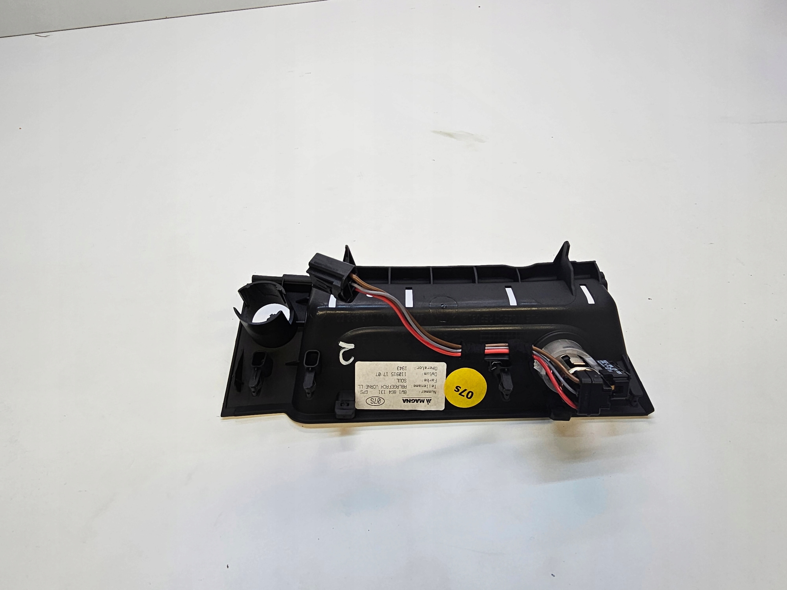 Abdeckung, Hutablage TUNELU SRODKOWEGO AUDI A4 B9 8W1864131 *2*
