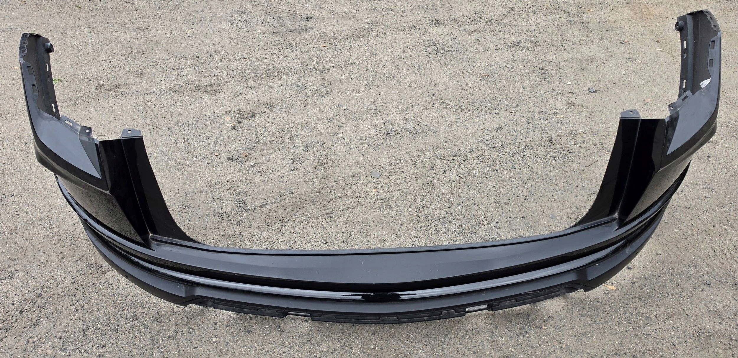 Lamborghini Urus 4ML807511A bumper rear