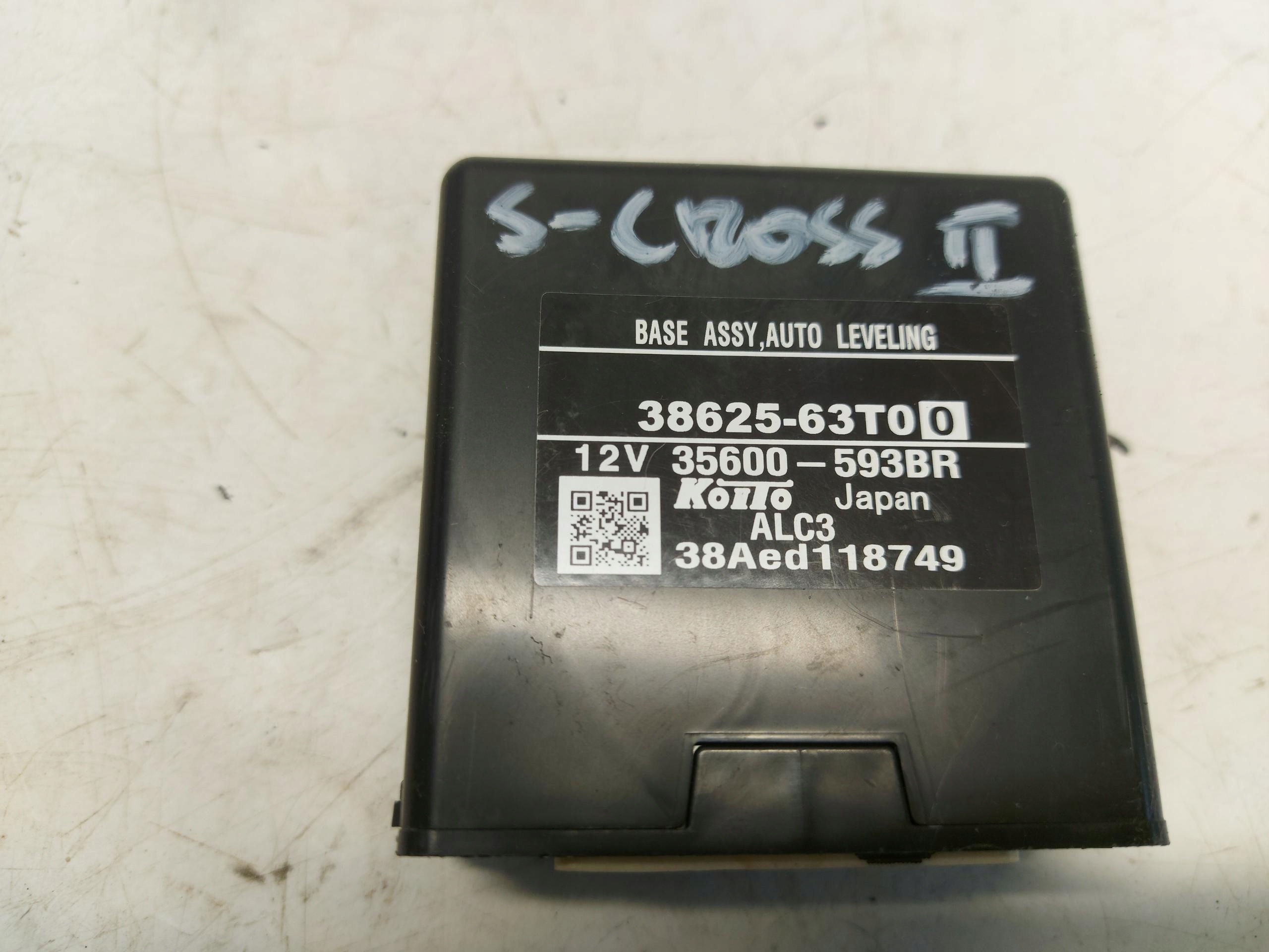 Suzuki SX4 S-cross II, 2023 module control unit relay base assy