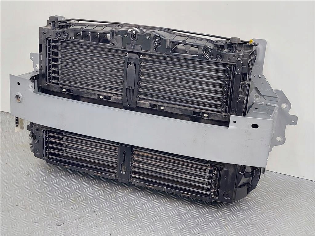 Pas przedni wzmocnienie Kuga MK3 1,5TDCI CHŁODNICE Wersja Europejska