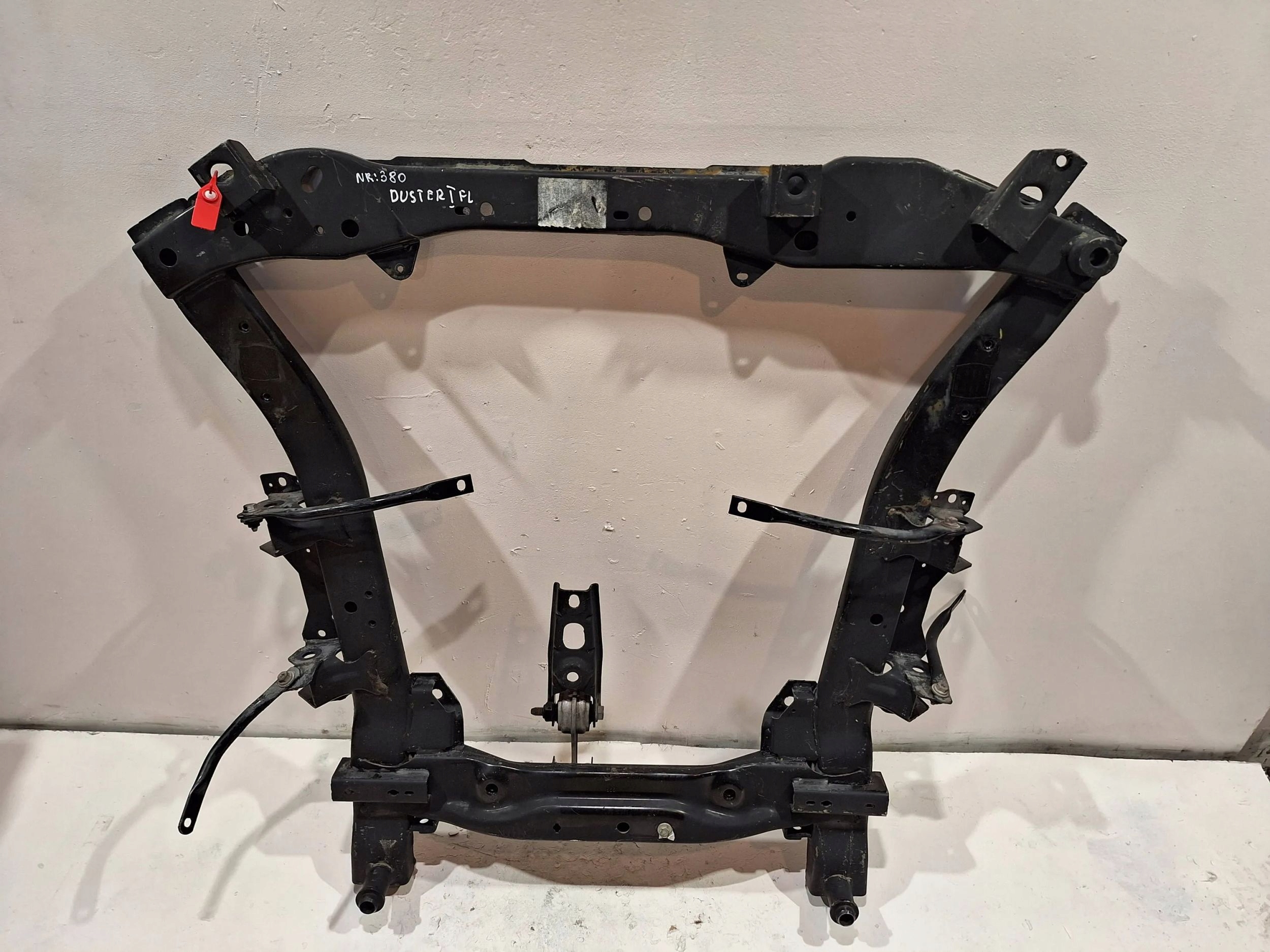 KOŁYSKA PRZÓD DACIA DUSTER I LIFT 13-