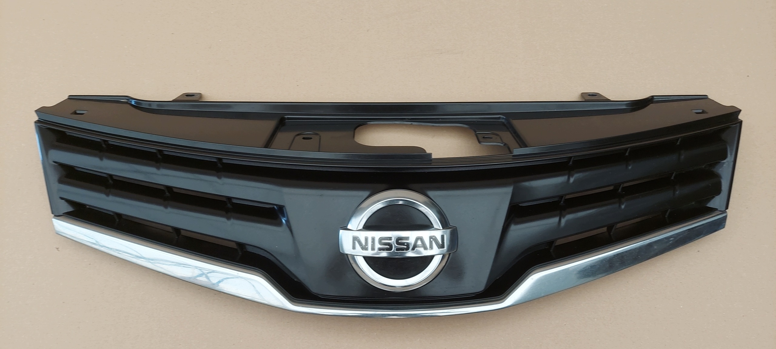 Grill Grill NISSAN NOTE LIFT E11 09-12 62310 BH00H