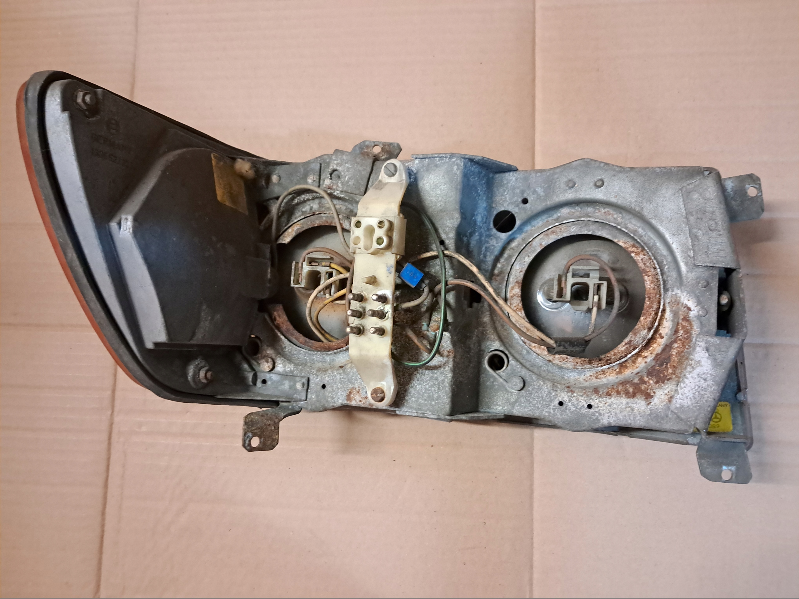 light front left MERCEDES 107 SL SLC USA 1305523033