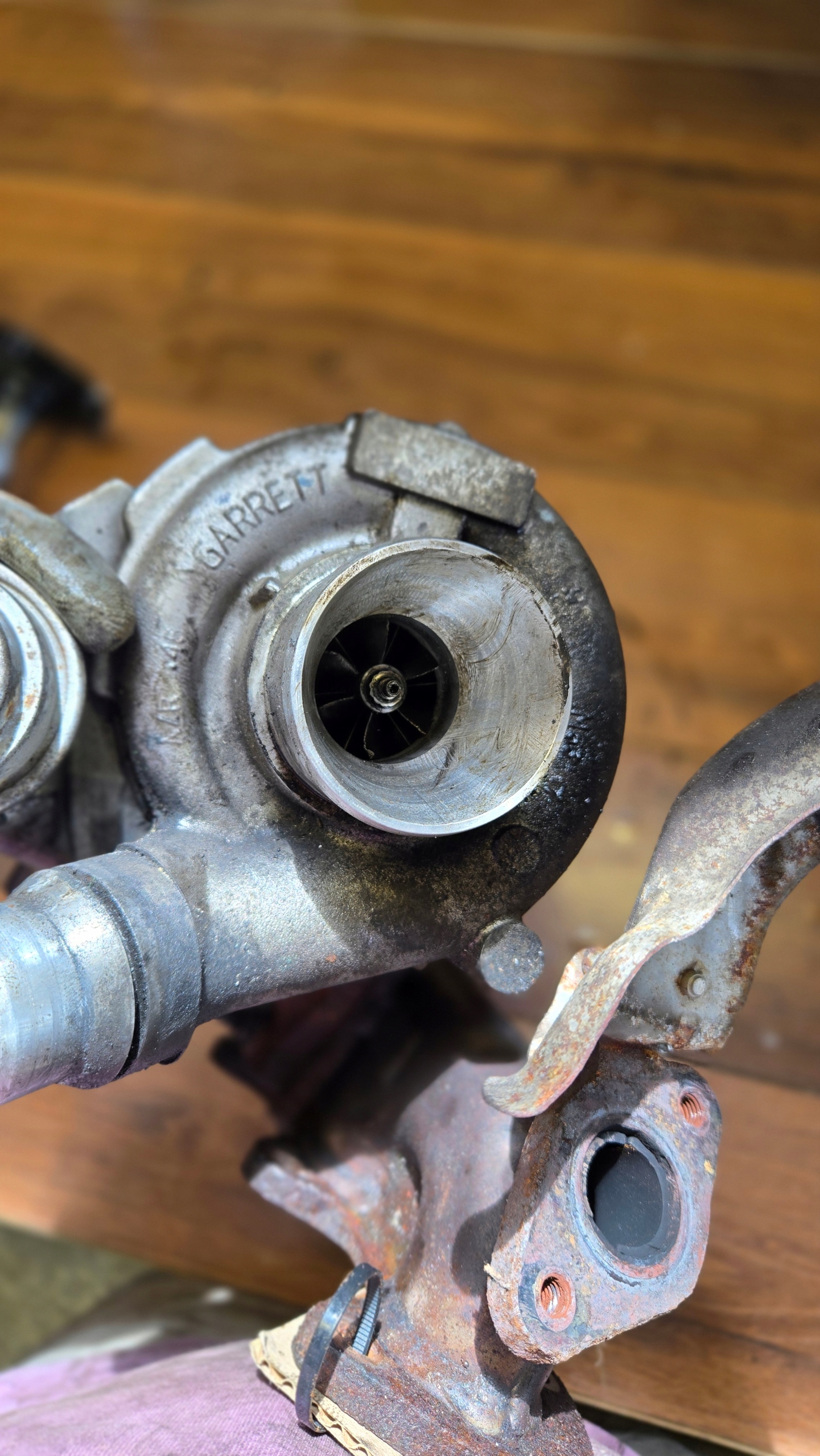 turbo TURBINA tubo collettore TRAFIC II VIVARO A 2.0 DCI 8200466021