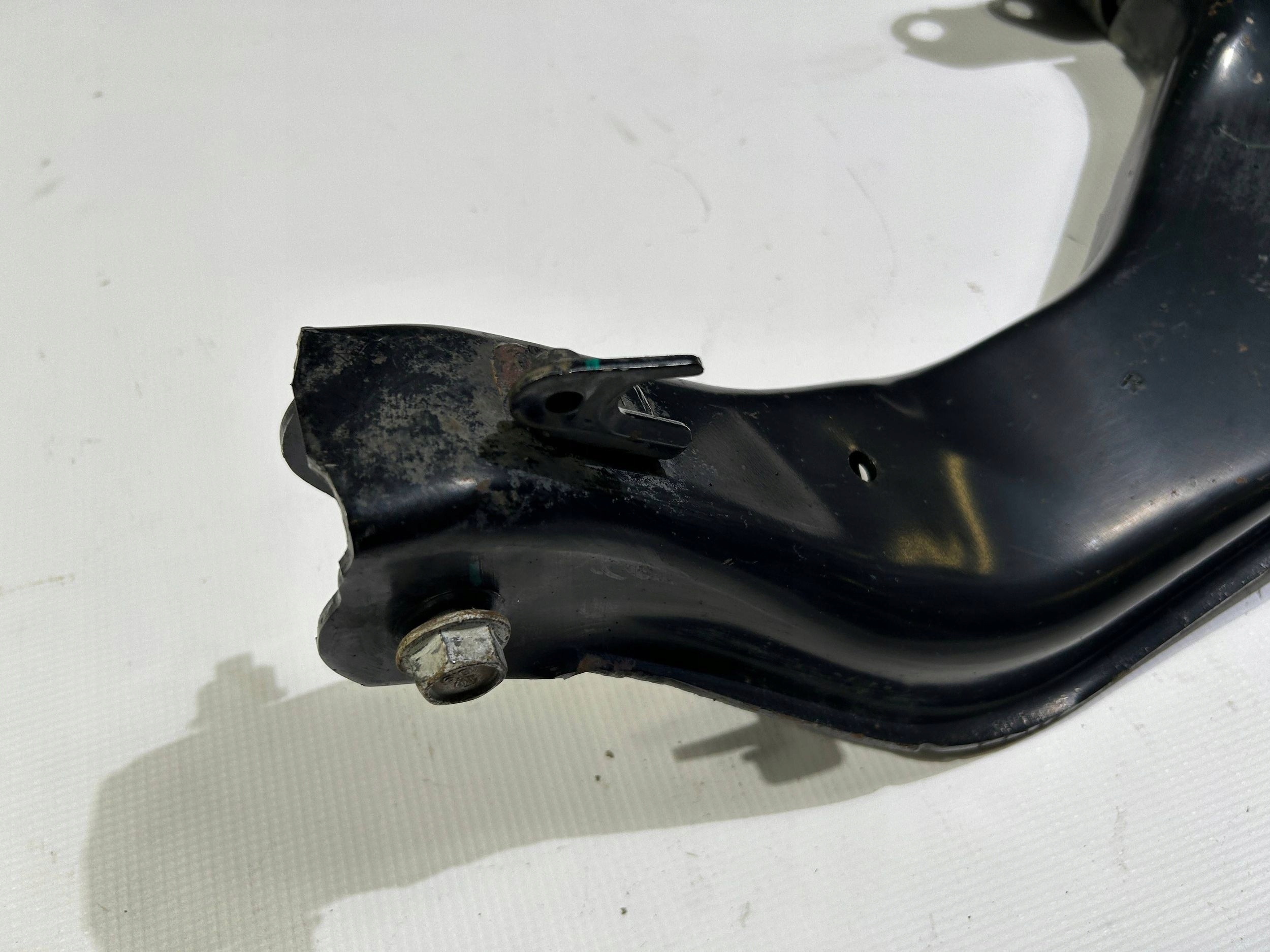 Querlenker heck hinten rechts Chevrolet Camaro SS 6.2 2009r