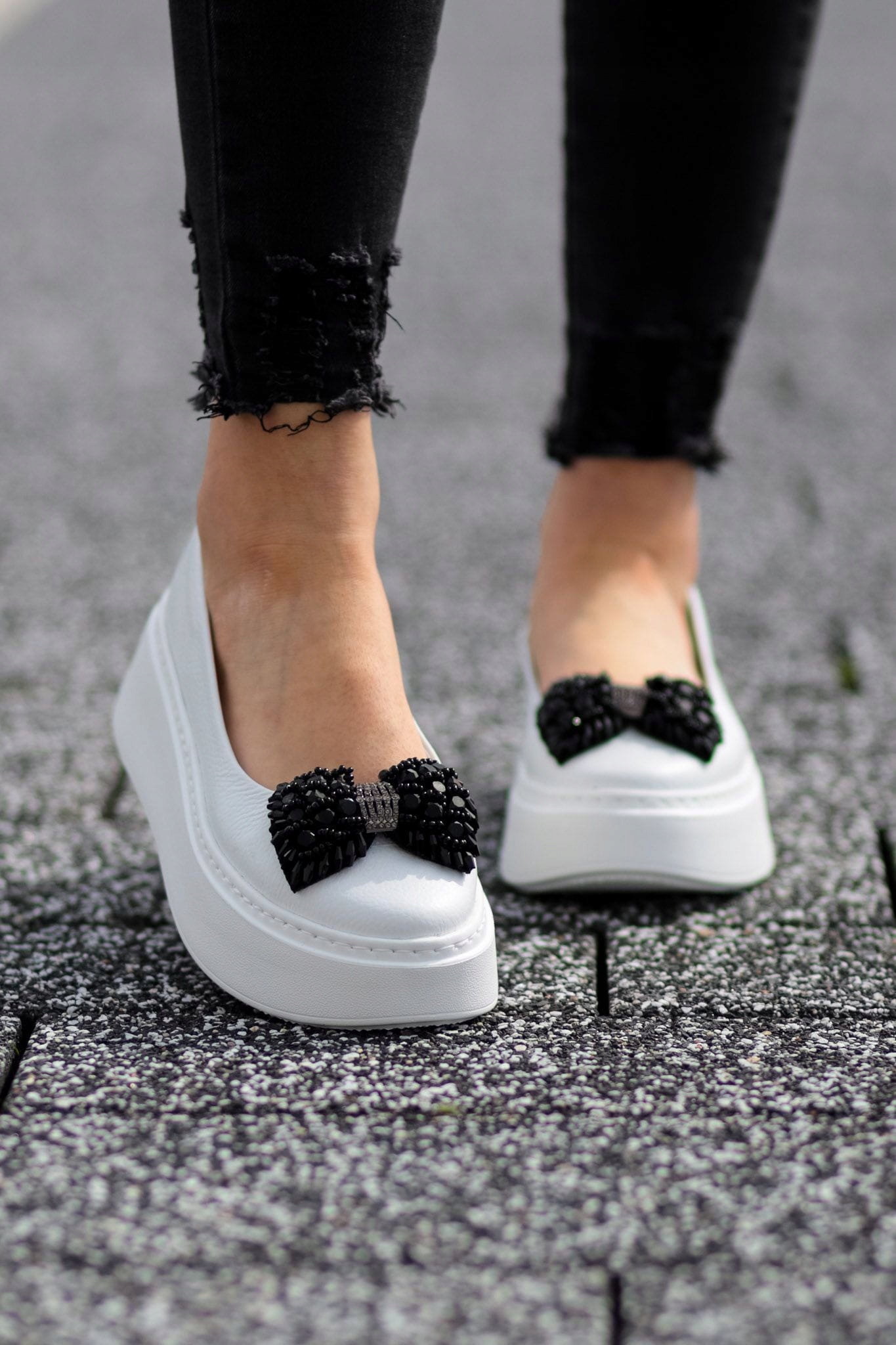 Baleriny damskie LURSO WSUWANE skóra naturalna 41 Marka inna