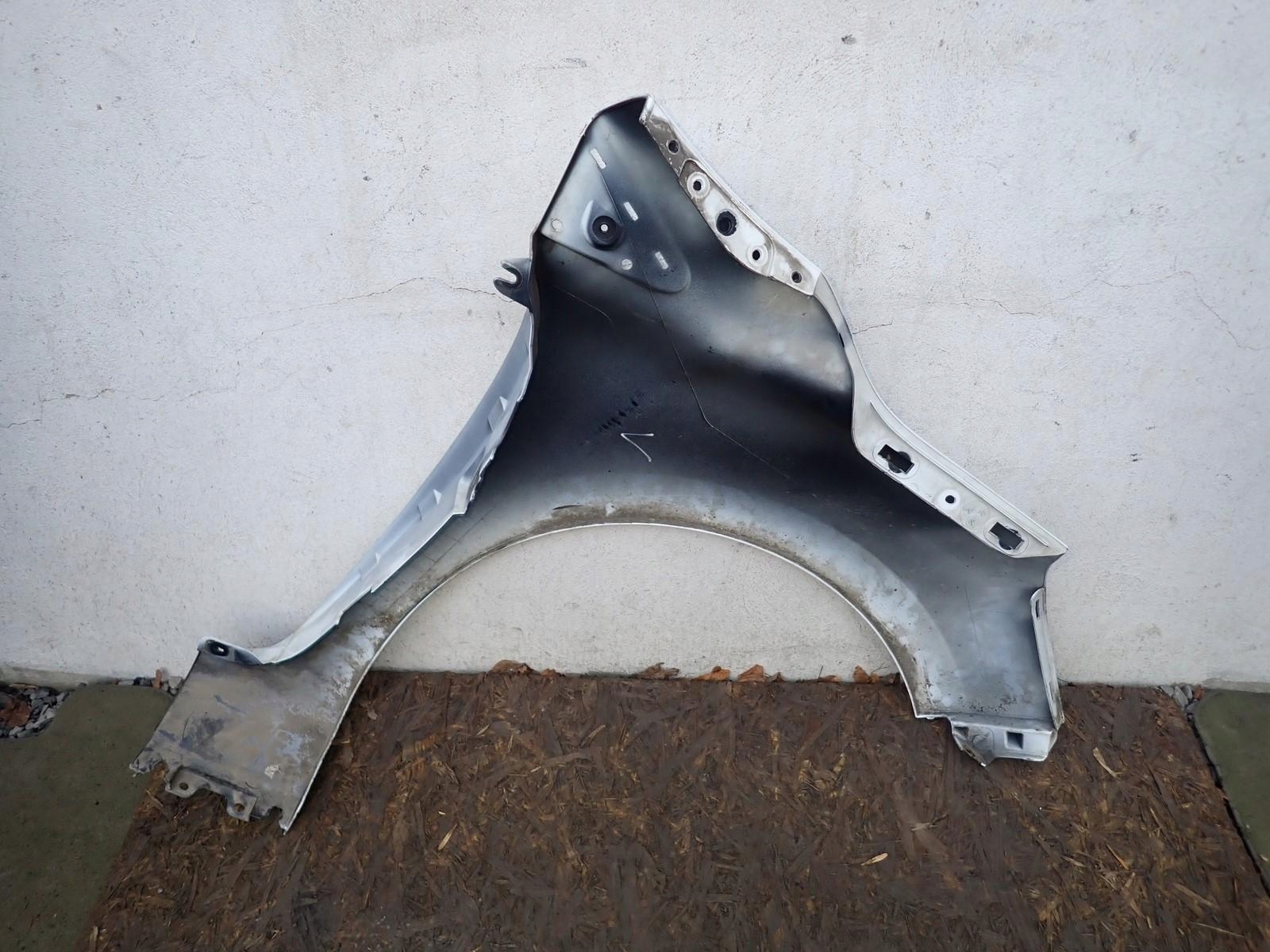 fender left front front RENAULT CLIO 4 IV BH 2012-2020R 631010624R