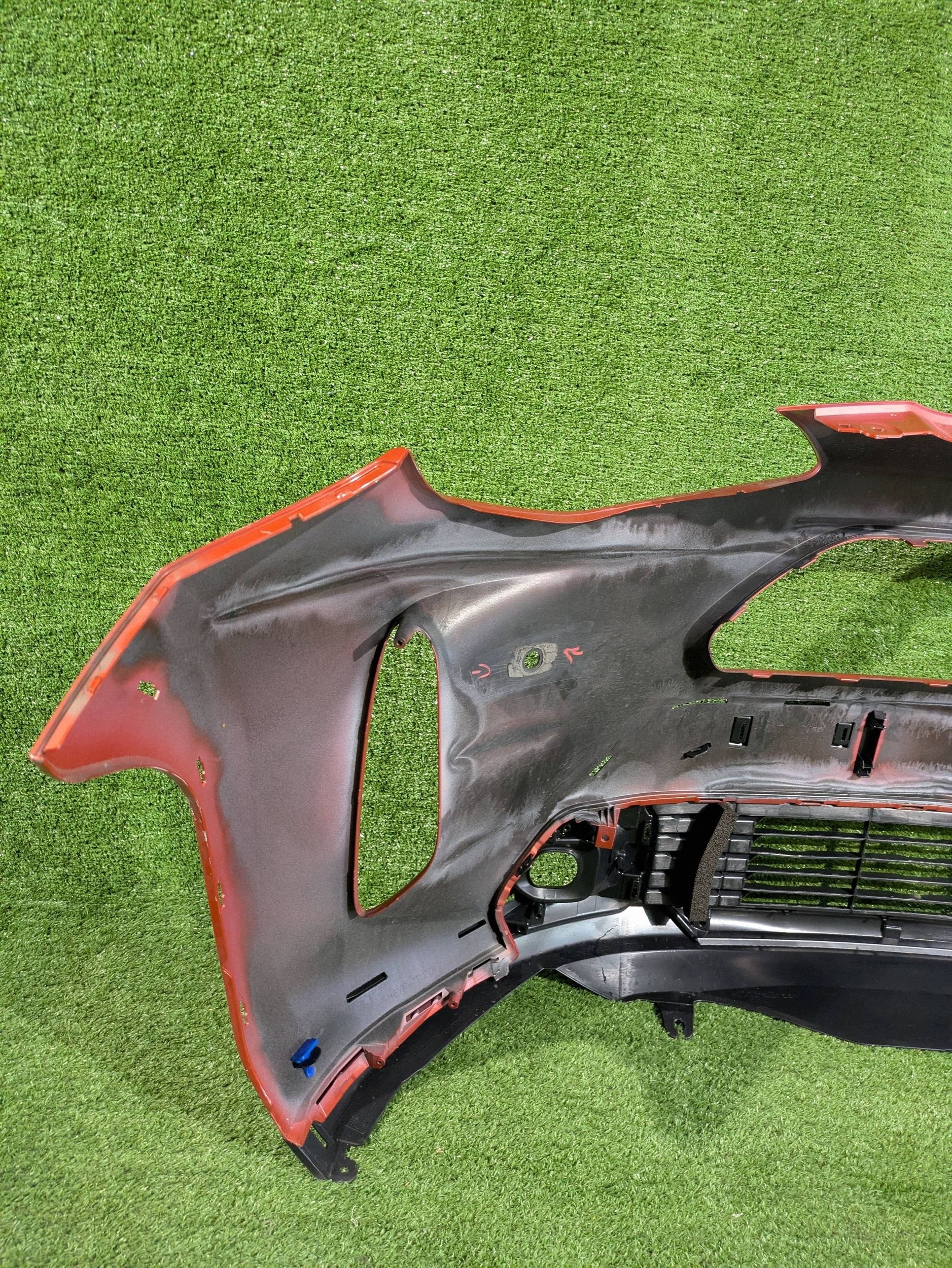 front bumper front TOYOTA YARIS CROSS ADVENTURE NR.Z9382
