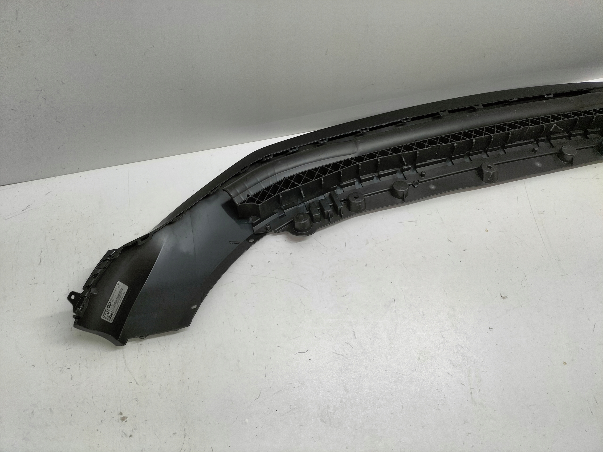 spoiler Heckspoiler abdeckung der Stoßstange vorne AUDI Q6 E-TRON 85H 24