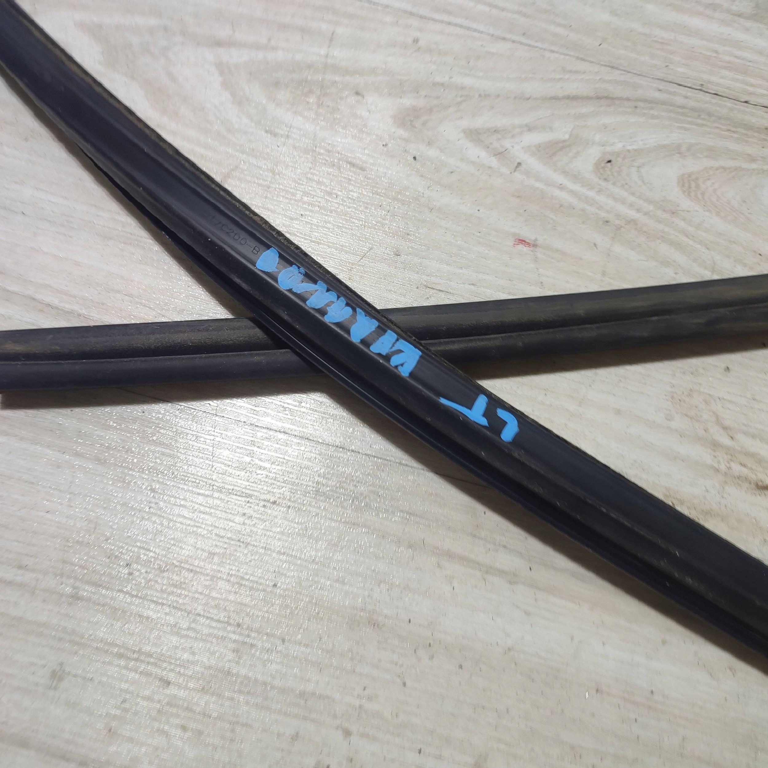 gasket windows door tylnych left SsangYong Korando