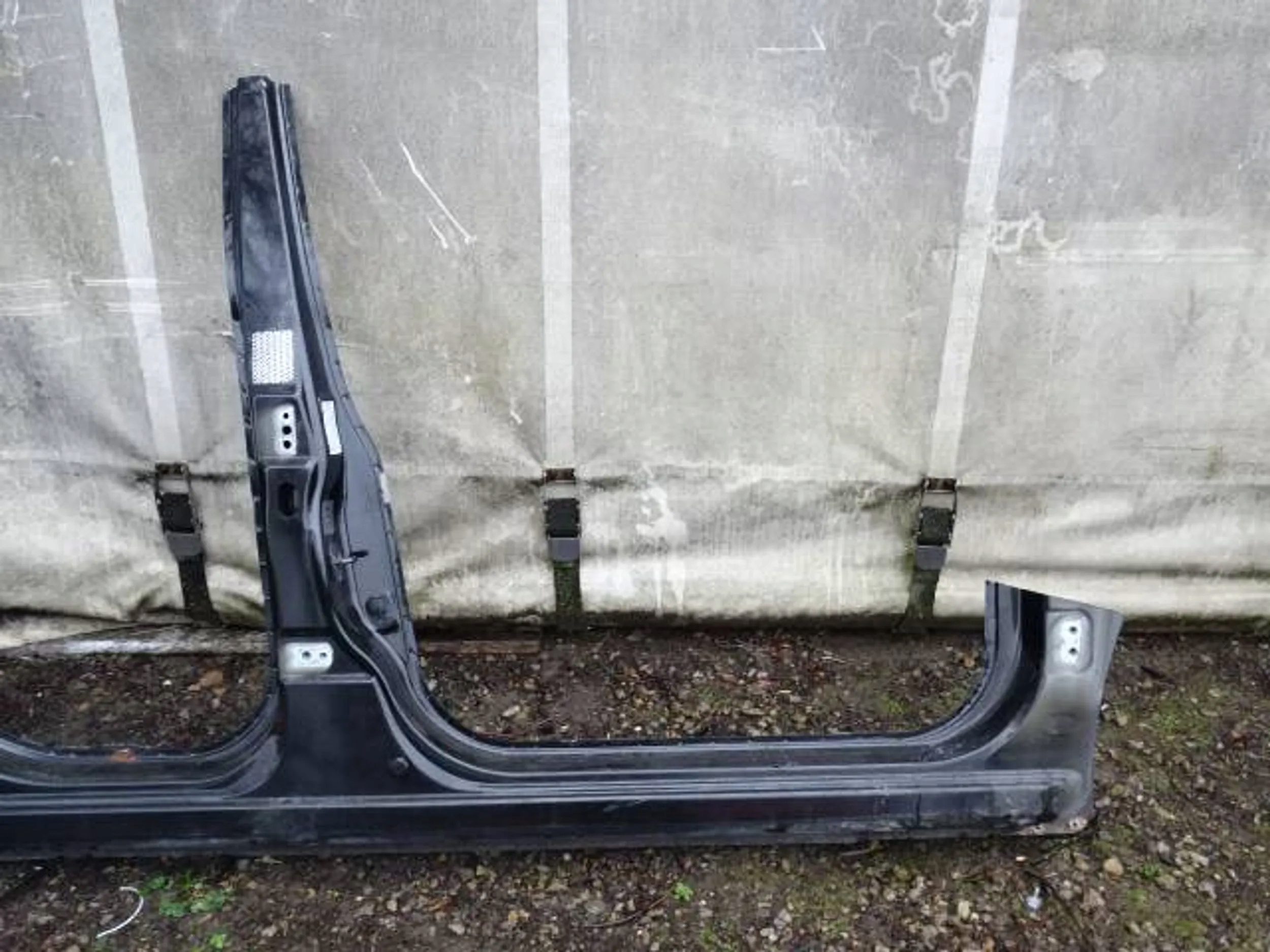 Próg PRAWY Nissan Qashqai J10 Z11G
