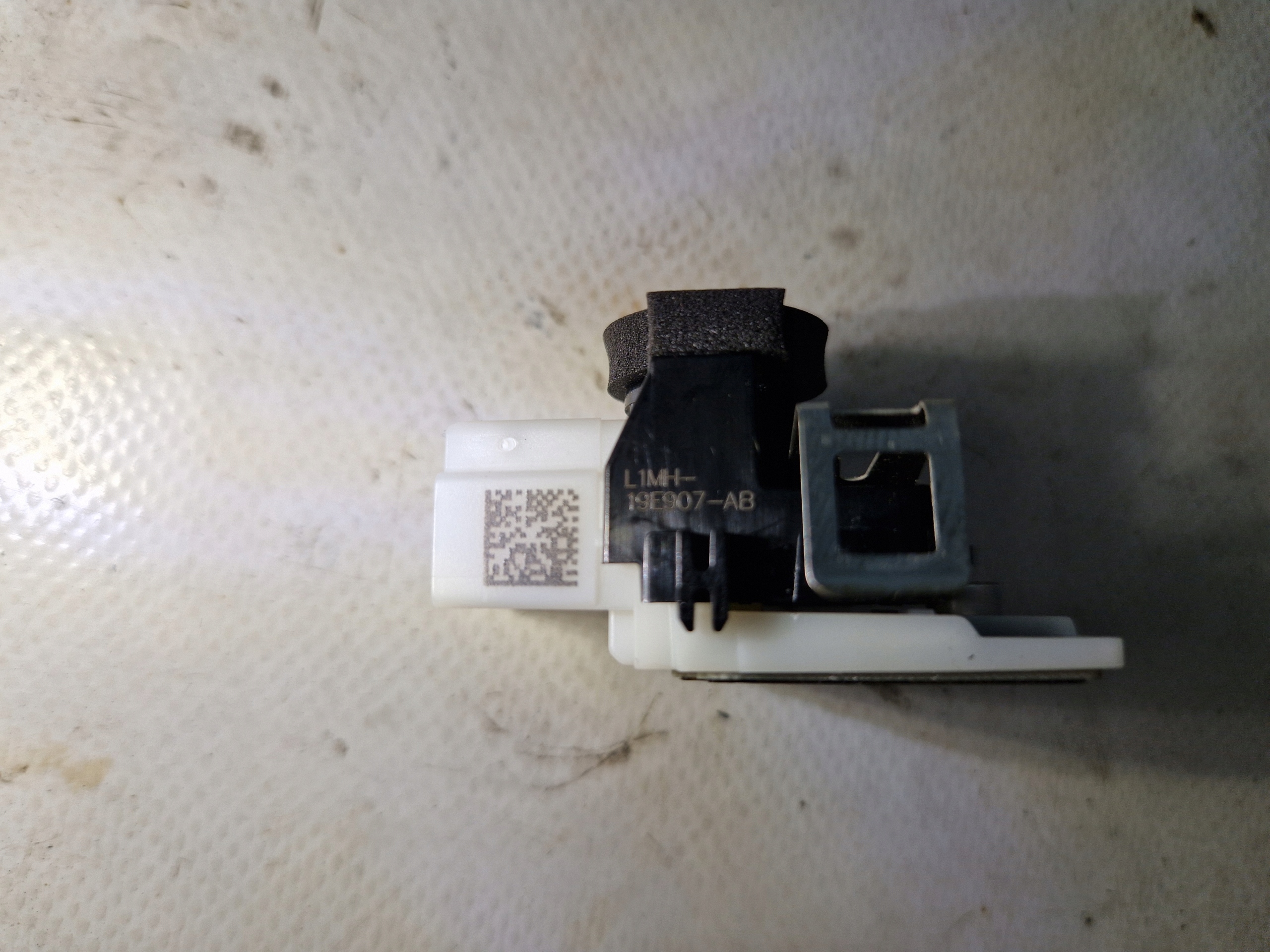 Ford Explorer VI 2020 - sensor rain L1MH19E907AB