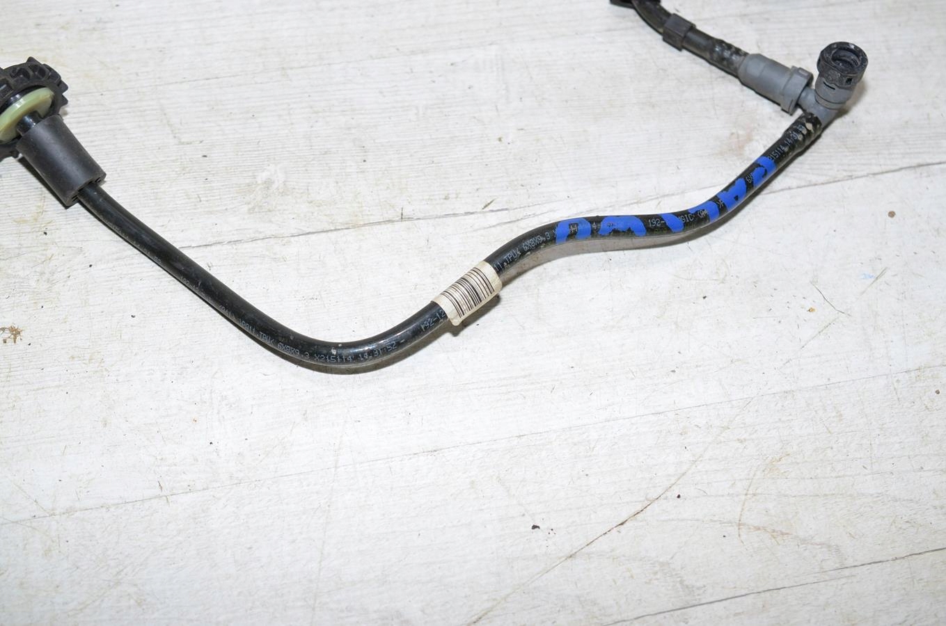 fuel line 1.2 VTI PEUGEOT 208 and