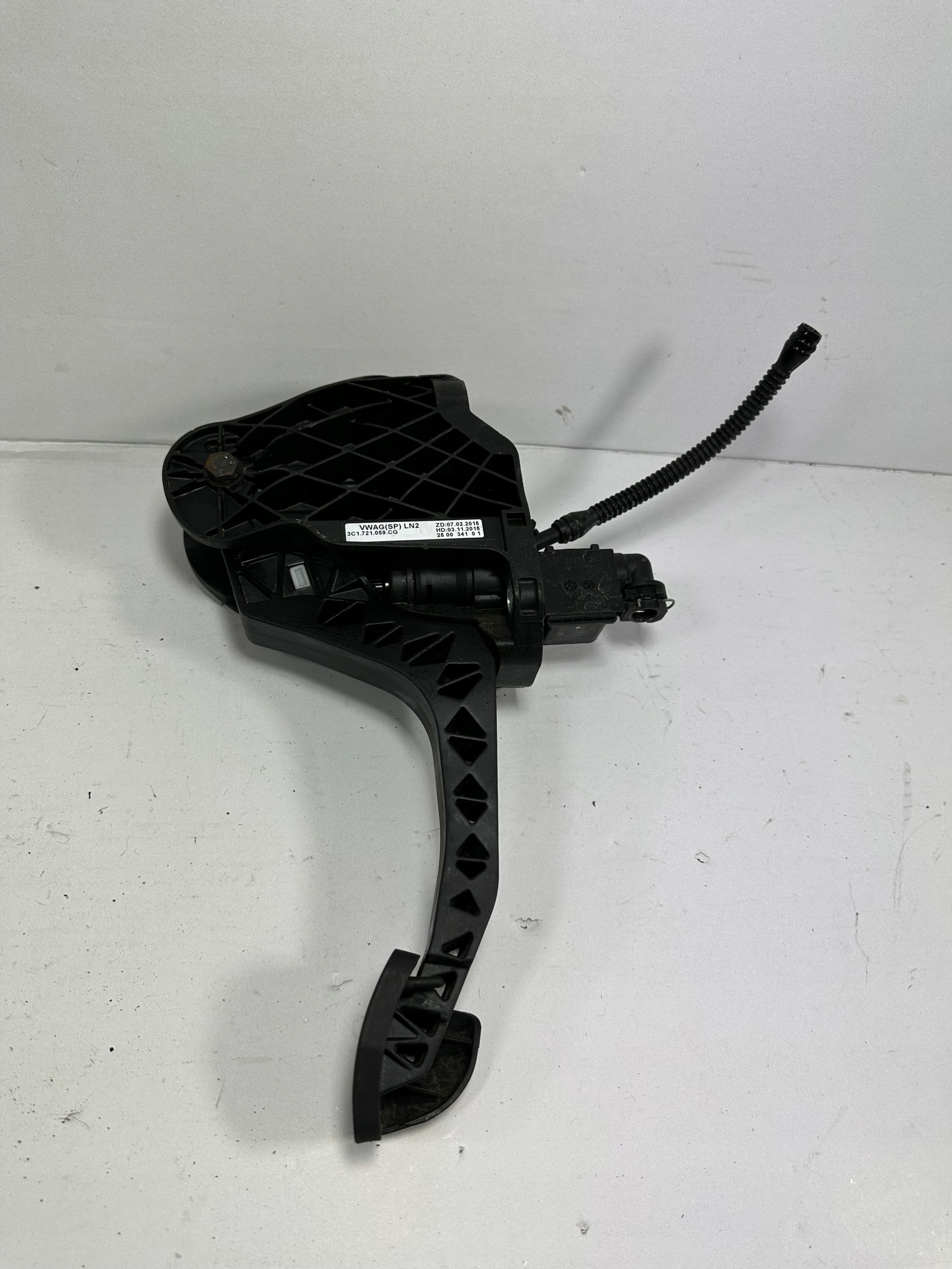 SHARAN PASSAT PEDAŁ SPRZĘGŁA 3C1721059CG