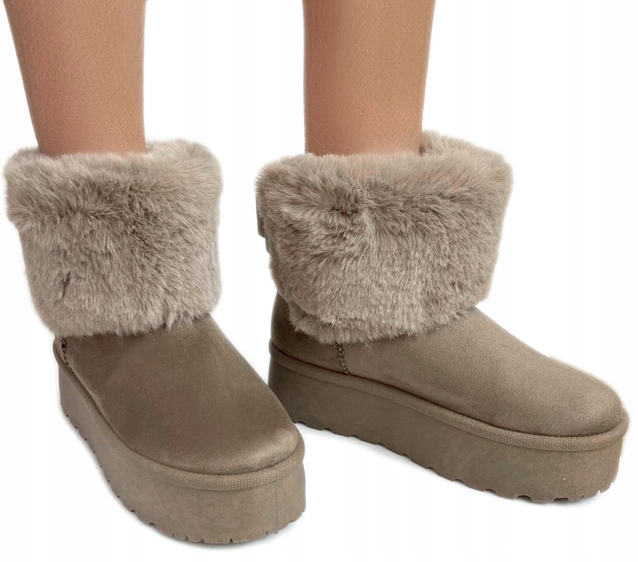 Dámské semišové kozačky Sněhule Milé Kožíšek Silná podrážka *37*