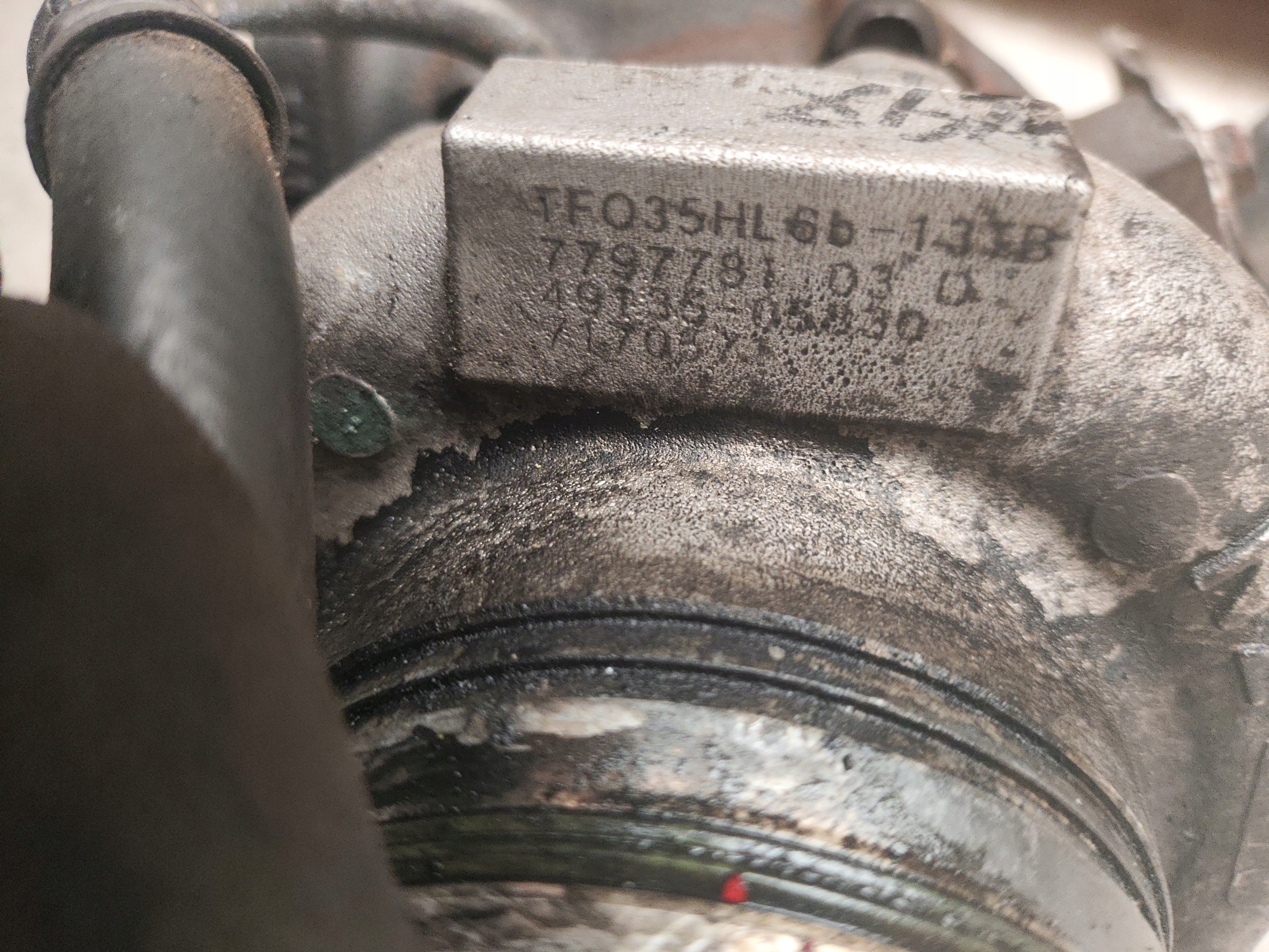 BMW E90 E87 320D N47 turbo TURBINA N47D20