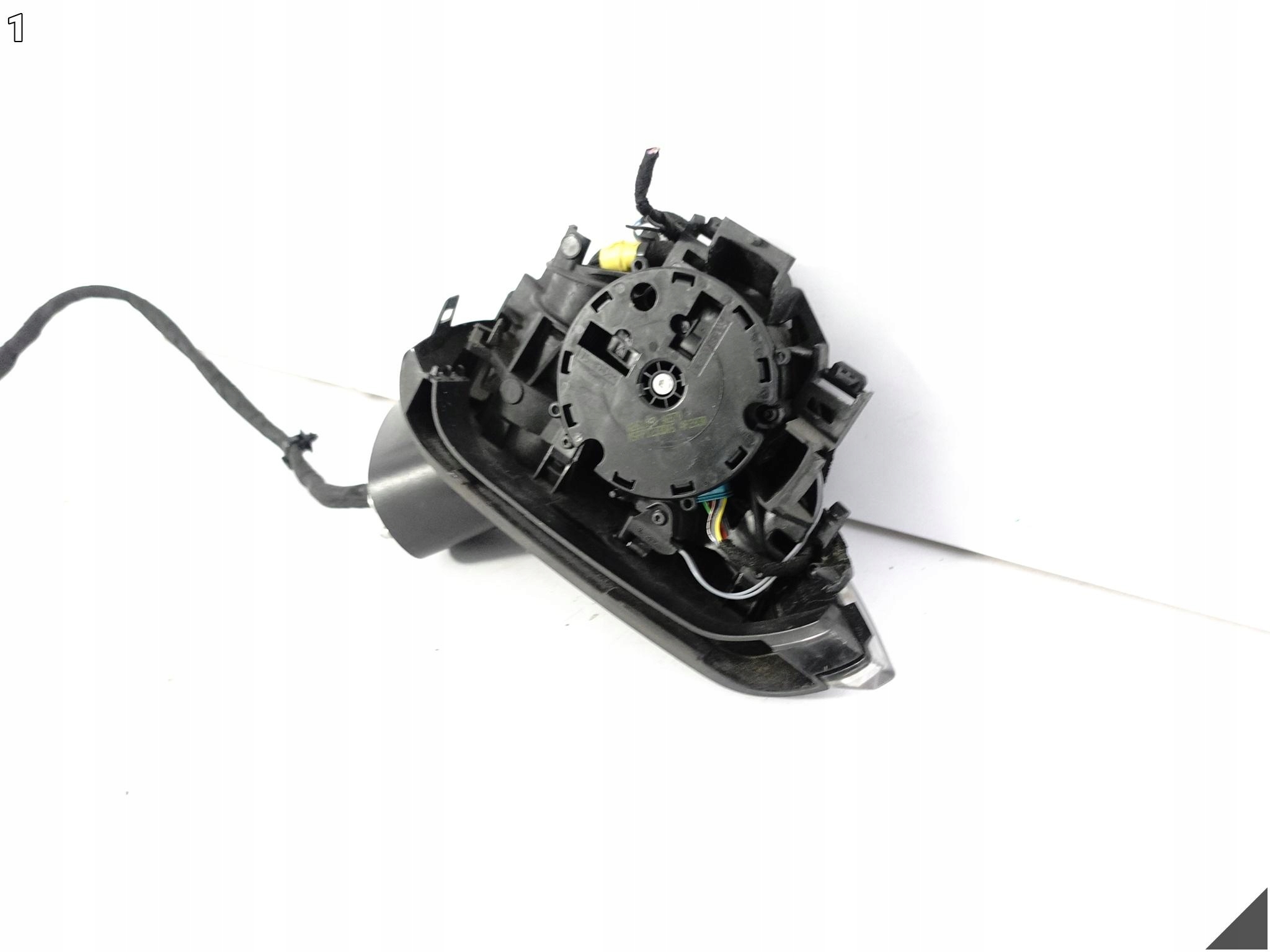 VOLVO XC60 II 17- mirror mechanism indicator KAMERA right 15+1PIN EU