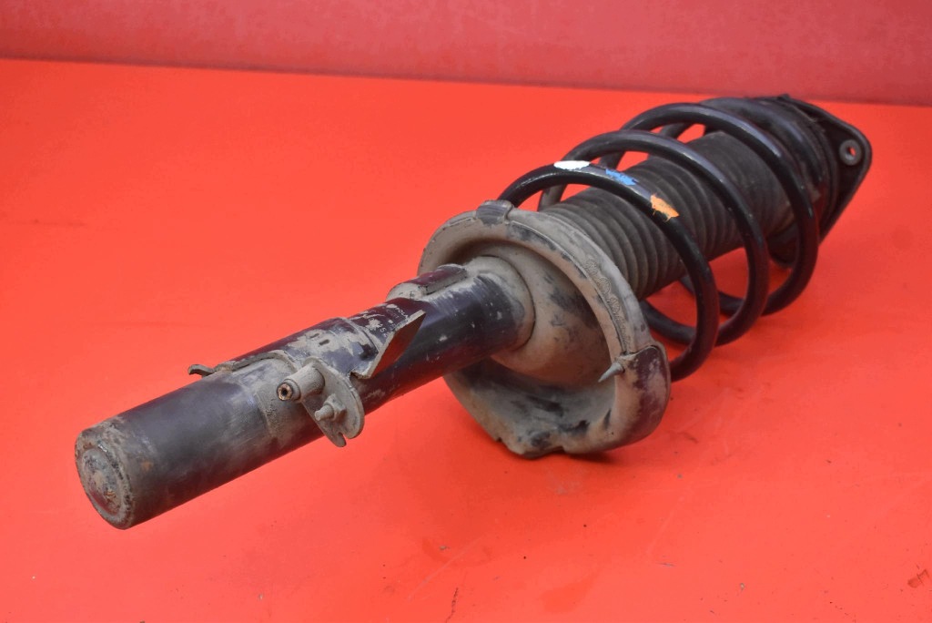 shock absorber left front BV61-18K001-ABC FORD FOCUS MK3 1.6 TDCI 115 KM 11-15