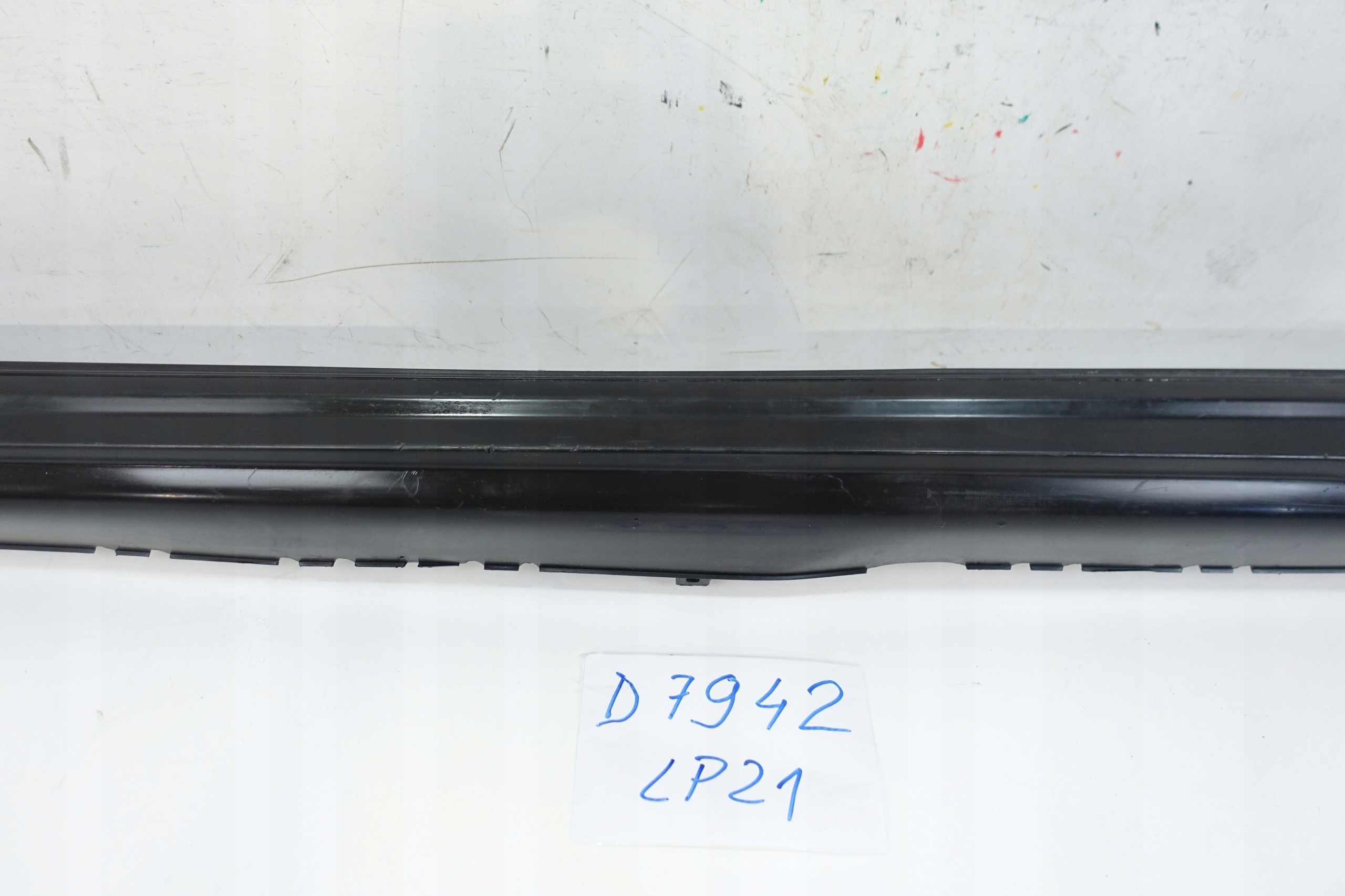 moulding threshold left AUDI A4 B9 LIFT KOMBI ALLROAD