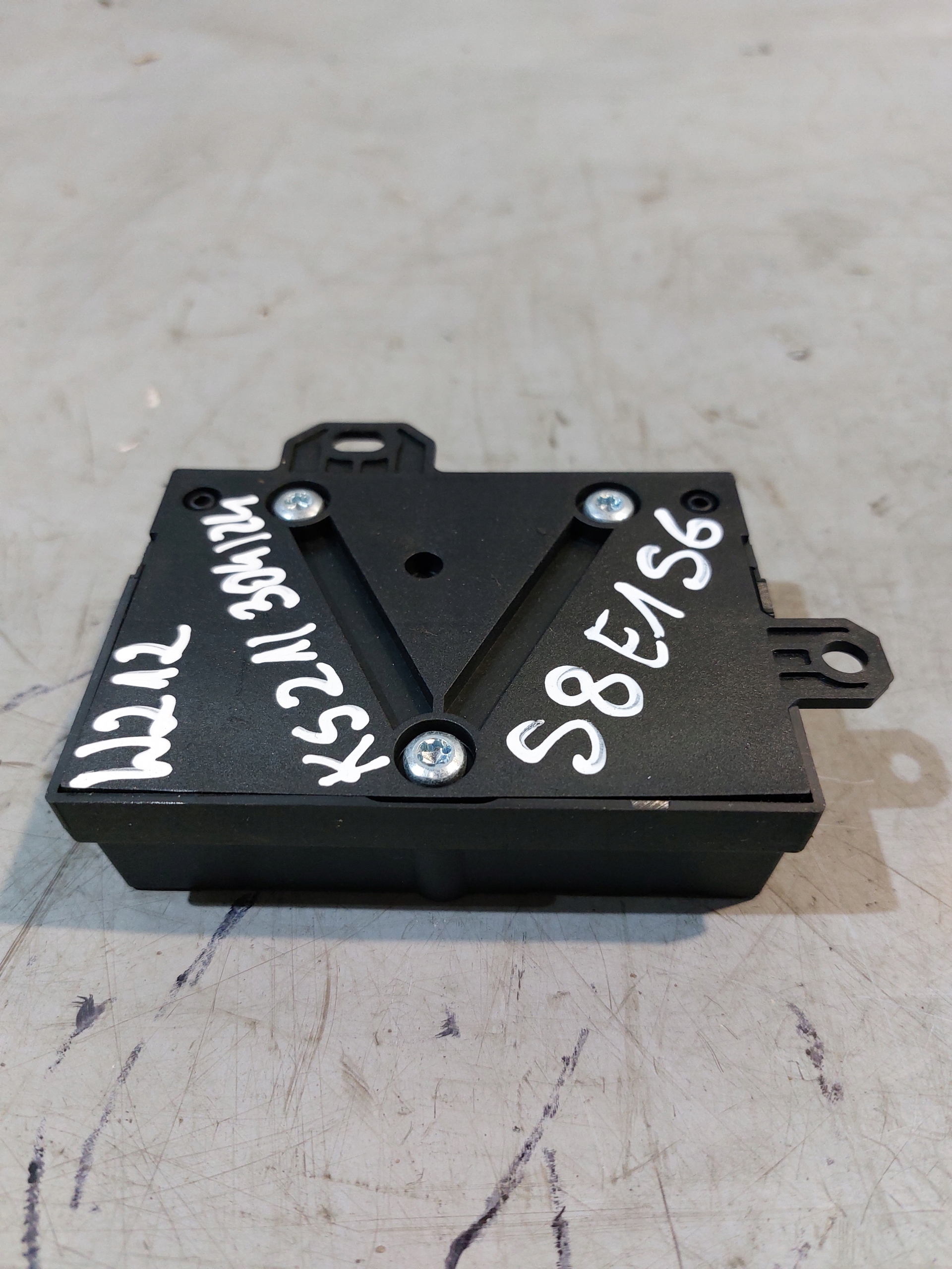 module pompe carburant MERCEDES W212 2.2CDI