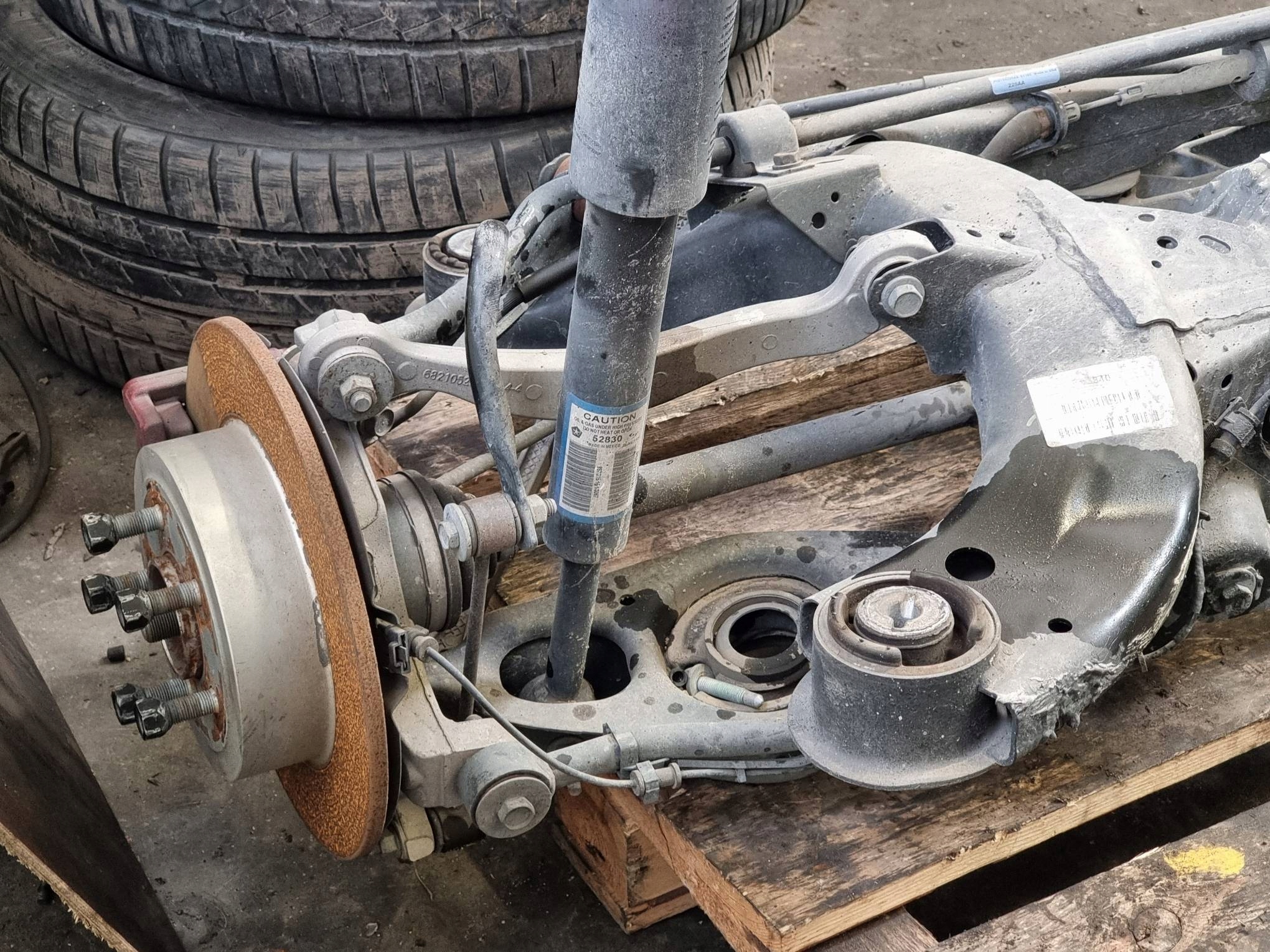 träger / Achsträger heck 3.6 DODGE CHARGER