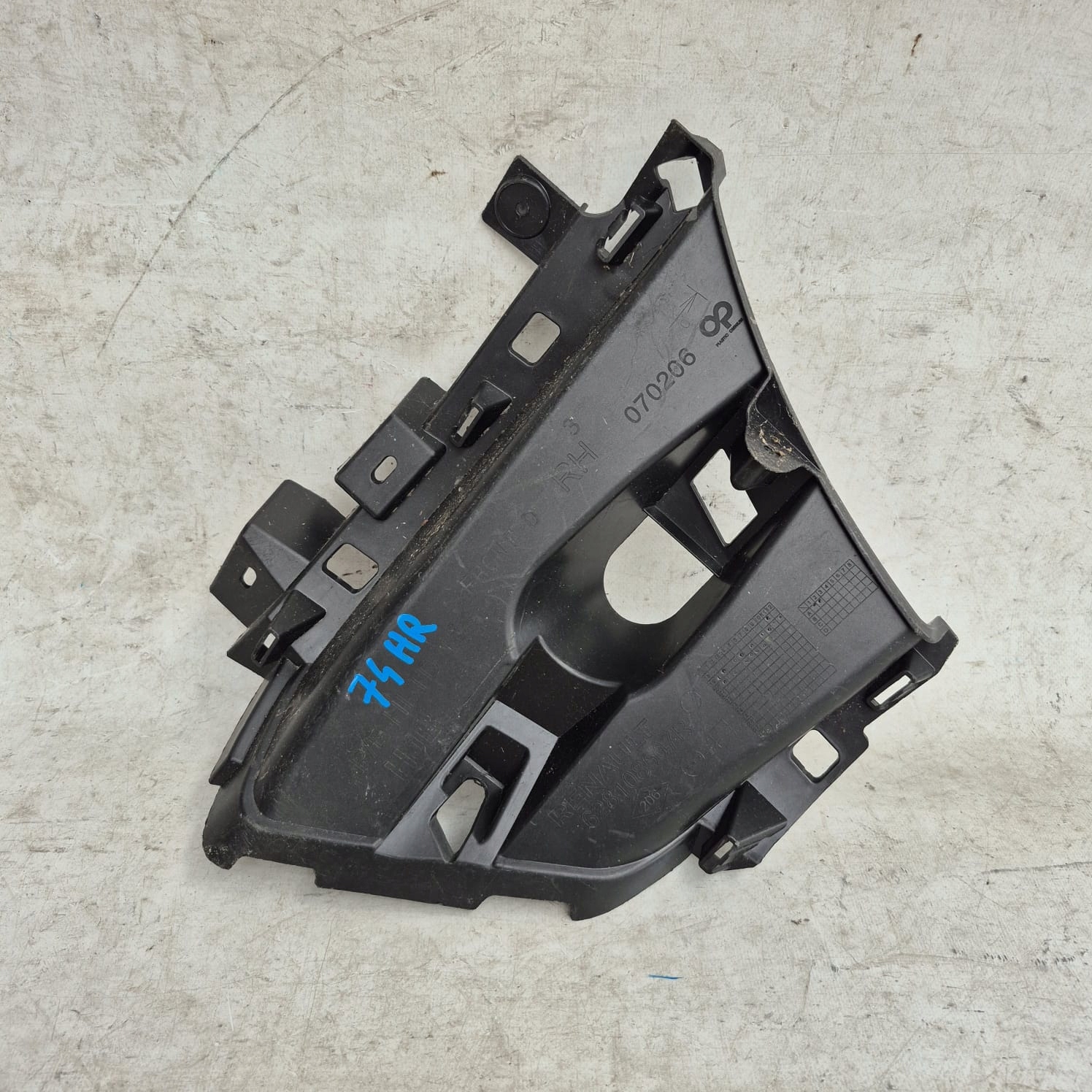 RENAULT CAPTUR II 2 19-> intake holder support right front front