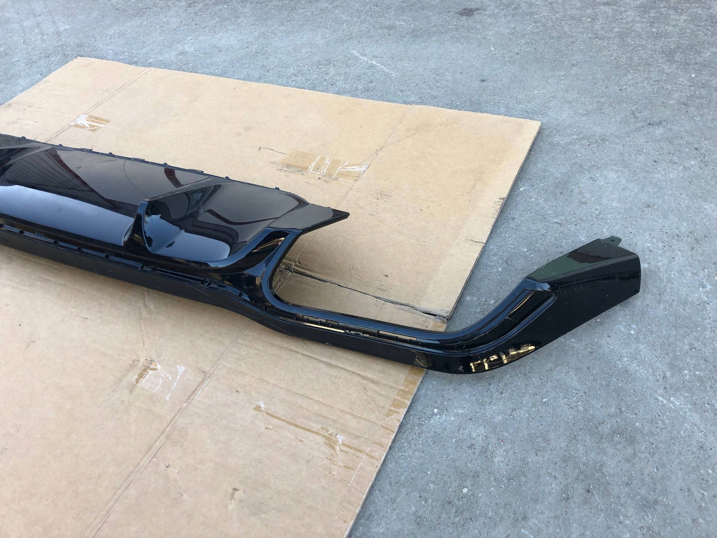 diffusore spoiler Paraurti posteriore MERCEDES W213 AMG A2138855205