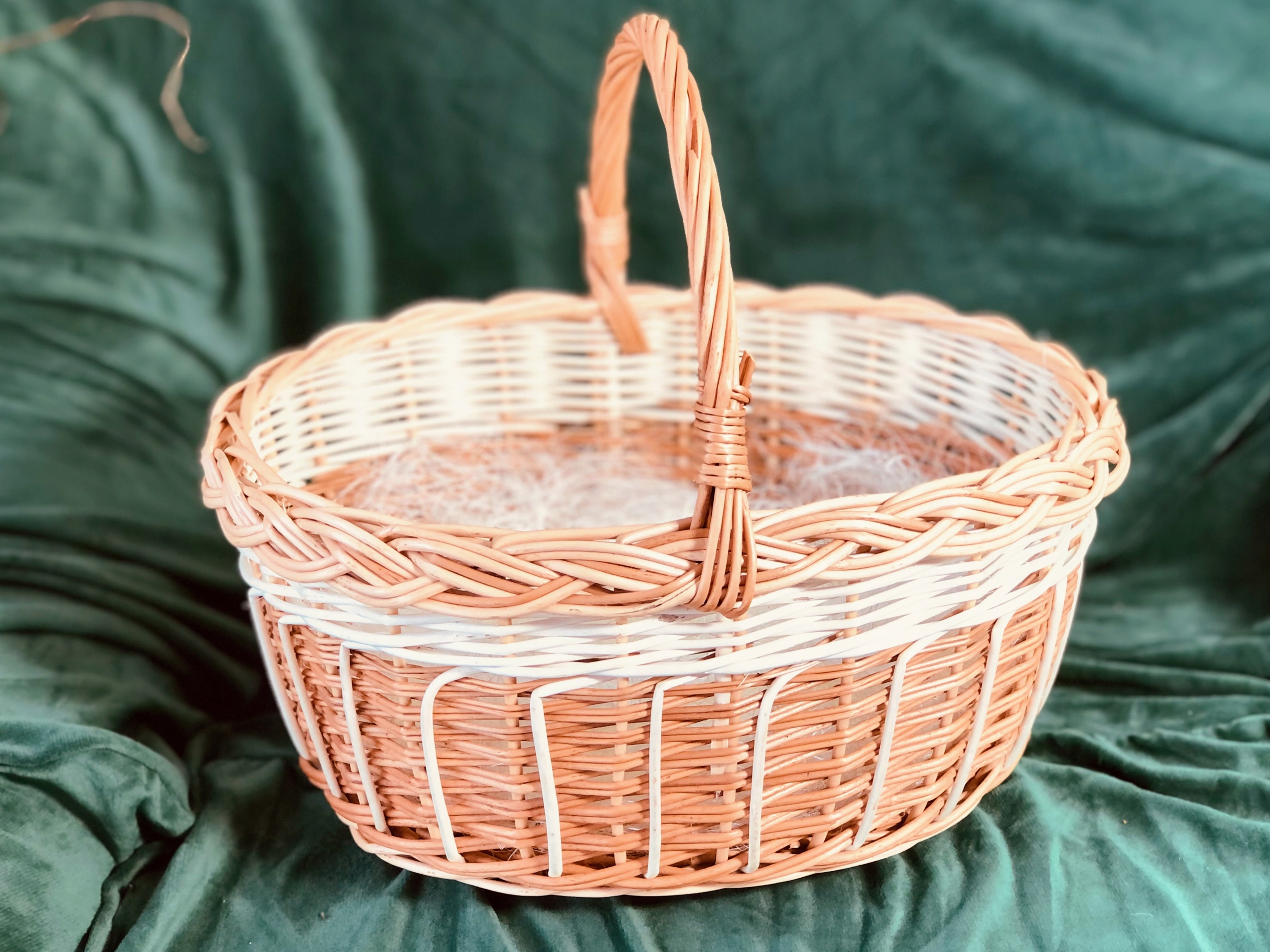 KOSZ OWALNY KOSZYK WIKLINOWY PLECIONY NA WIELKANOC ŚWIĘCONKA Długość (dłuższy bok) 31 cm