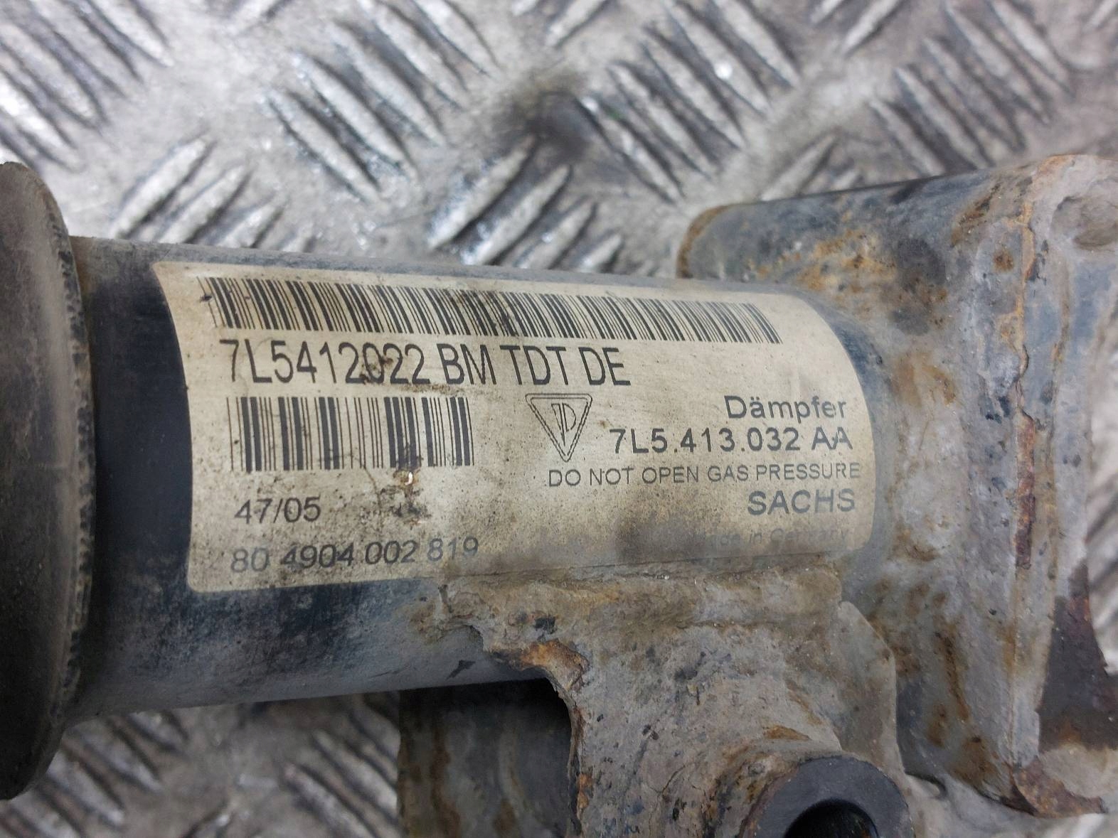shock absorber spring left front right front PORSCHE CAYENNE and 3.2 v6
