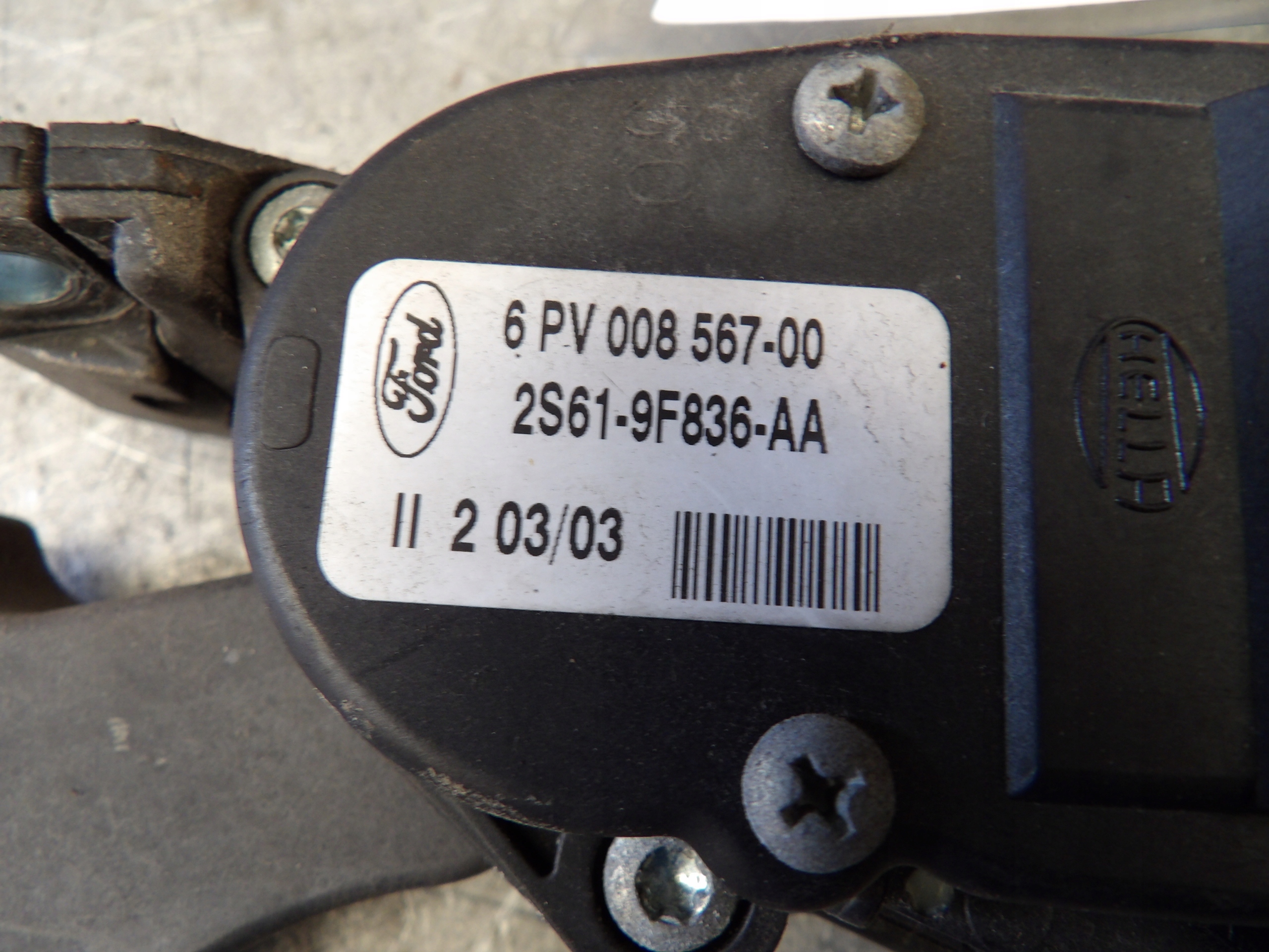 Ford Fiesta MK5 accelerator pedal 6PV008567-00 2S61-9F836-AA