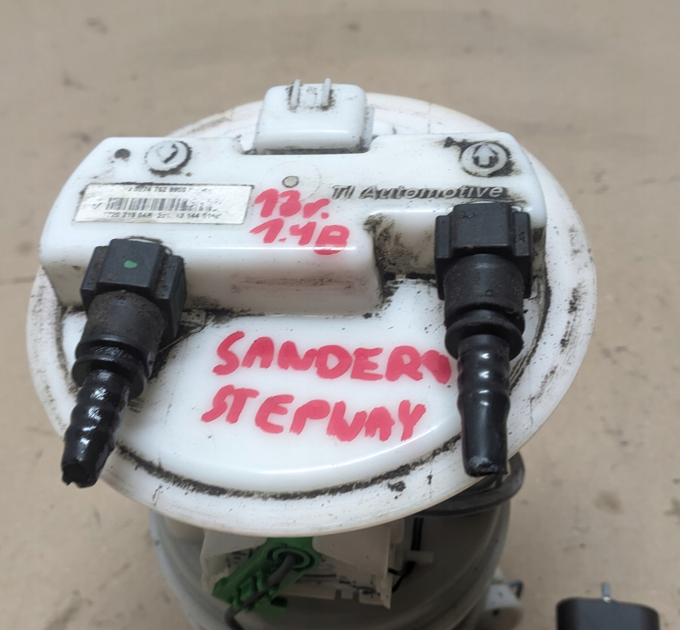 DACIA SANDERO II STEPWAY 1.4 B 13R feed pump 172021904R