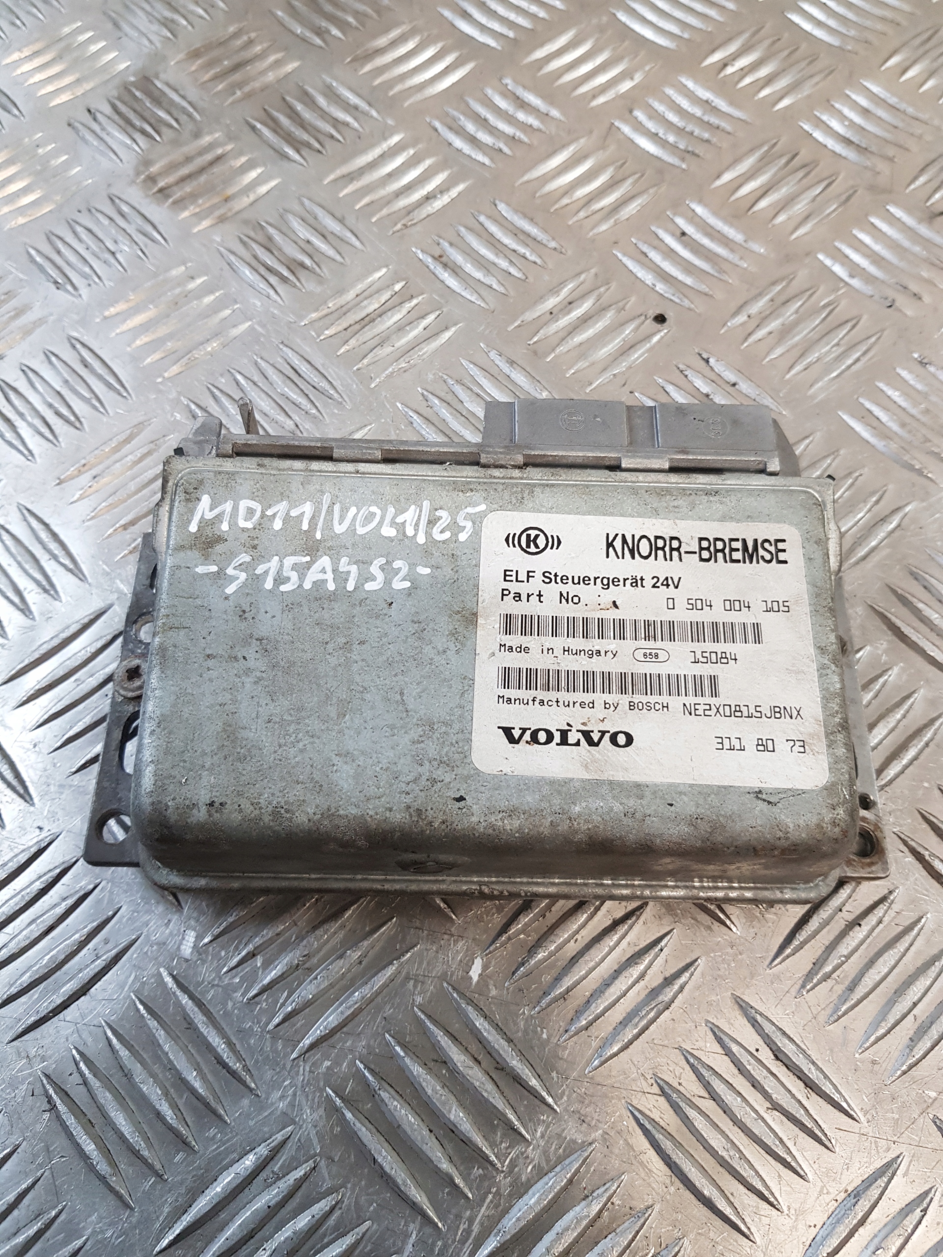 control unit BOSCH KNORR-BREMSE 0504004105 VOLVO