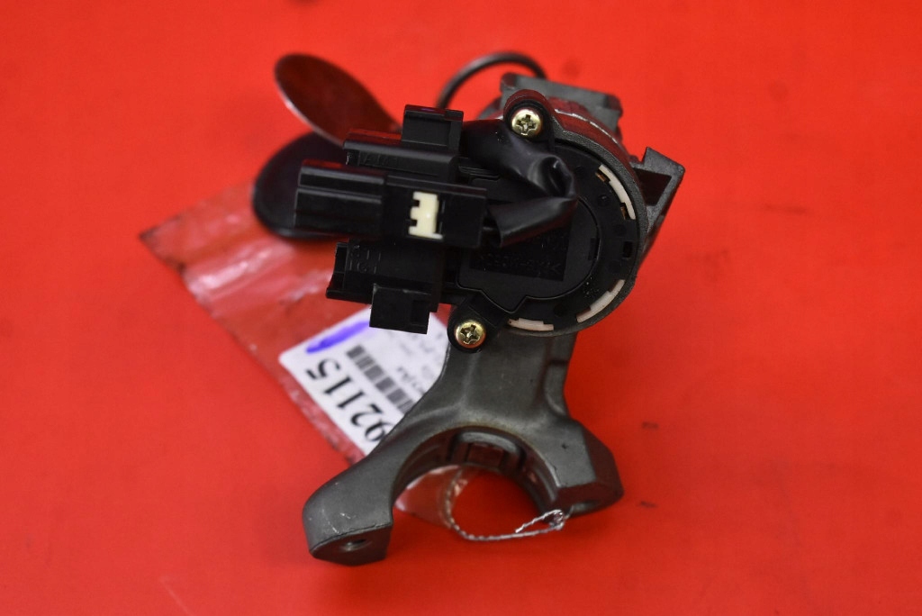 ignition key 45020-02-4 TOYOTA COROLLA IX E12 2.0 D-4D 110 KM 00-08