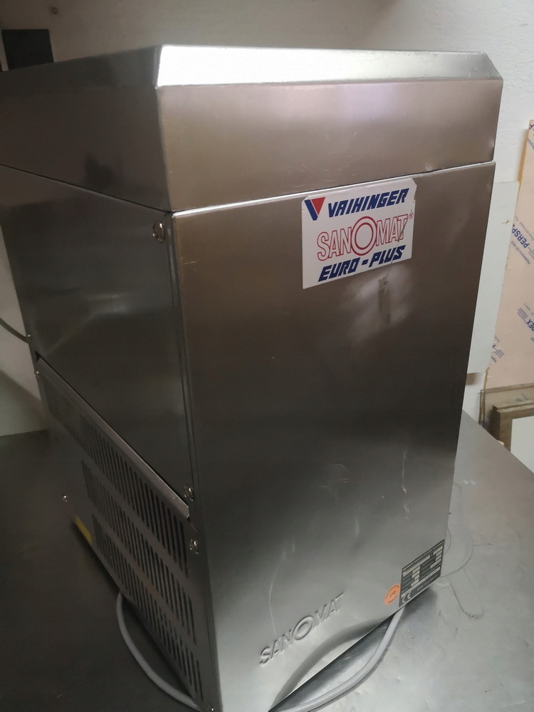 AUTOMAT MASZYNA BITA SMIETANA SANOMAT EURO PLUS 10 Model EURO PLUS