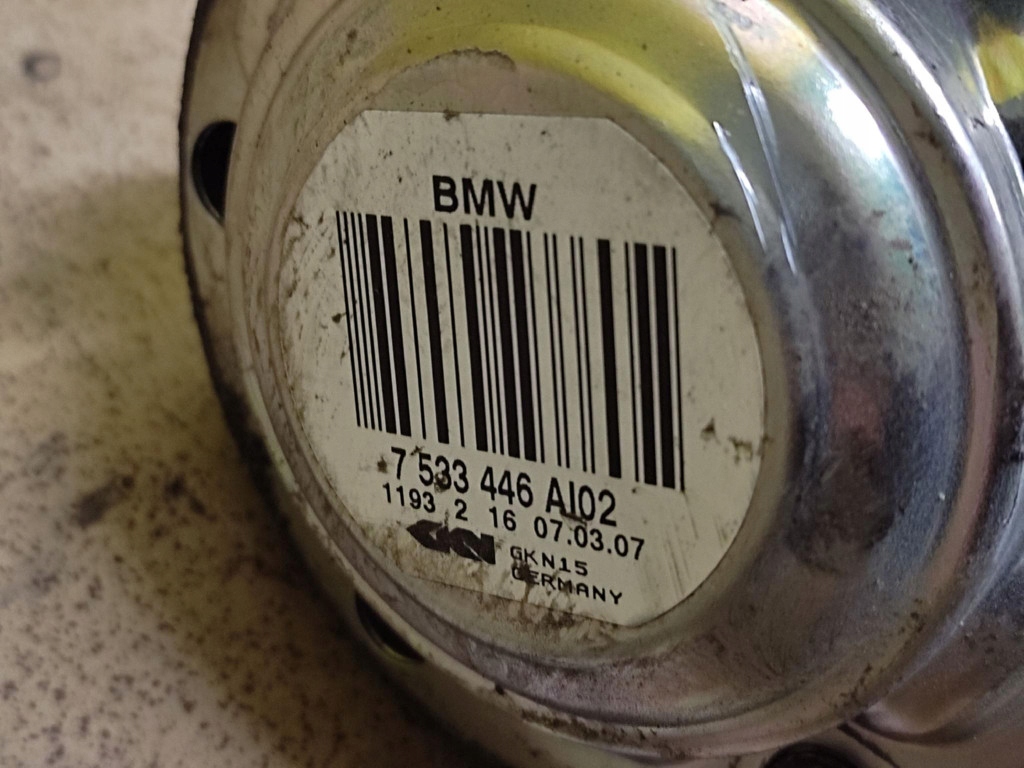 BMW E87 2.0 D semi-axis right rear part 7533446