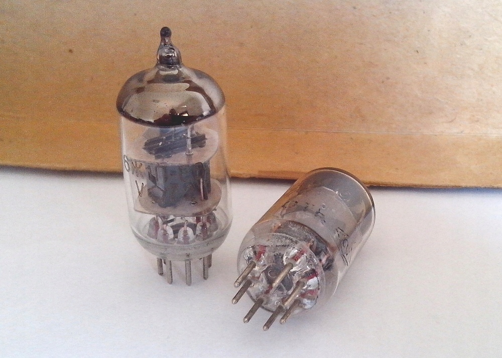 FX-AUDIO TUBE-03 Przedwzmacniacz lampowy Bufor 6J1 Liczba kanałów 2