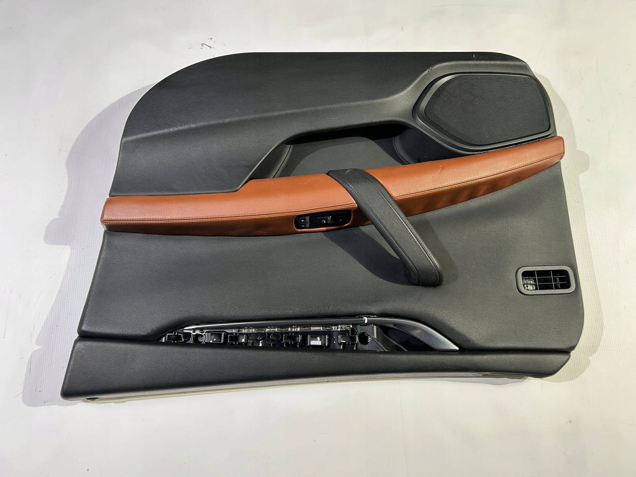side upholstery door right front przednich Maserati Ghibli M157 2013