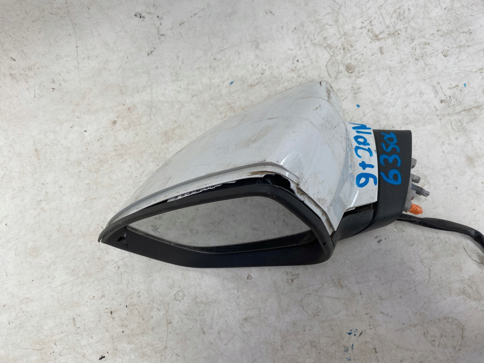 SEAT ATECA 16- mirror left 9+2 PIN 576857501AE