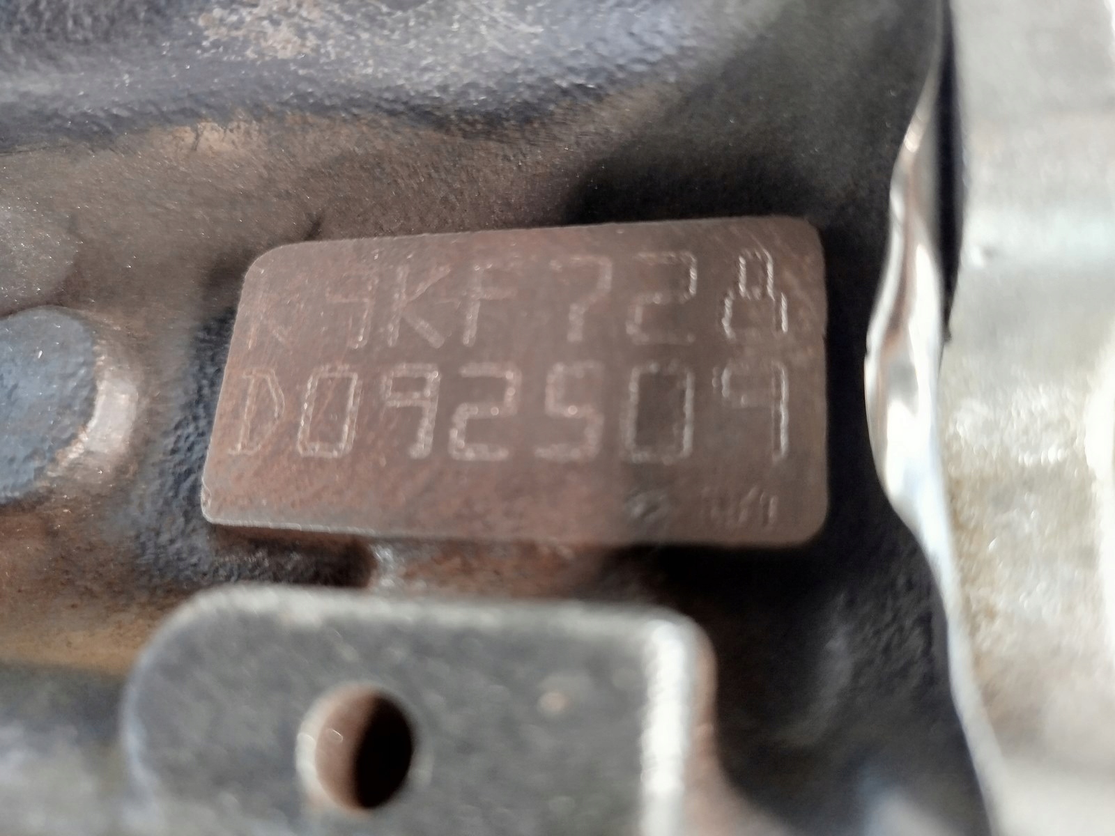 engine Diesel K9KF728 K9K728 1.5 dci Renault Megane 2 7701475122