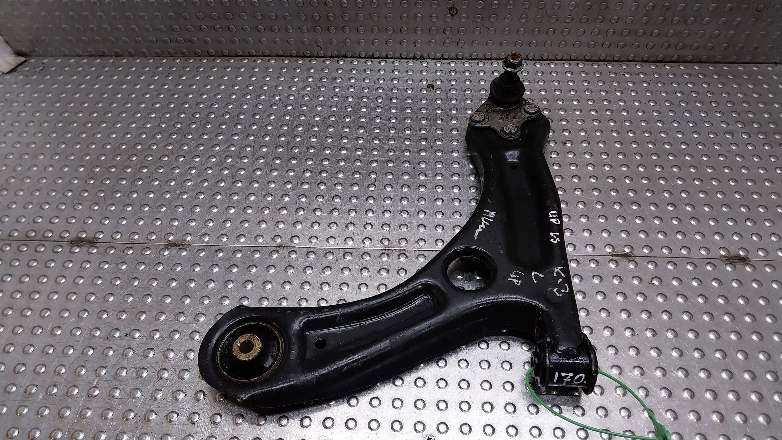 arm left front 1S0407151 SKODA CITIGO VW UP UP! SEAT MII