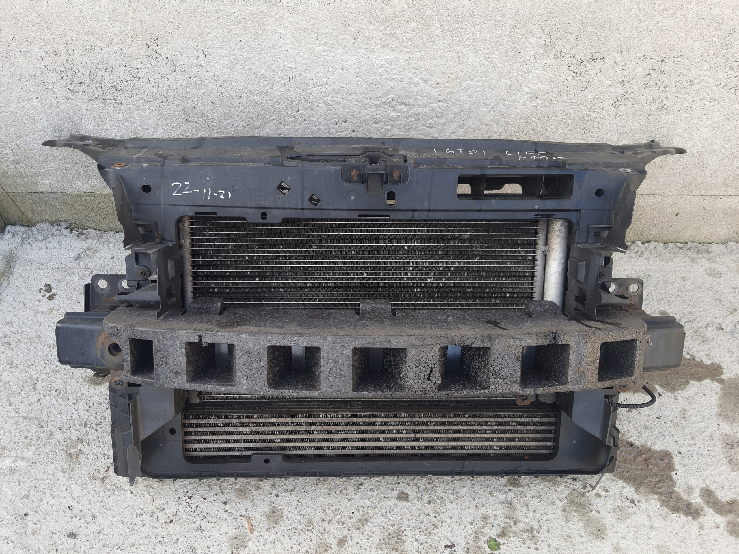 SKODA FABIA II LIFT 10-15 support panel for radiators 1.6 TDI