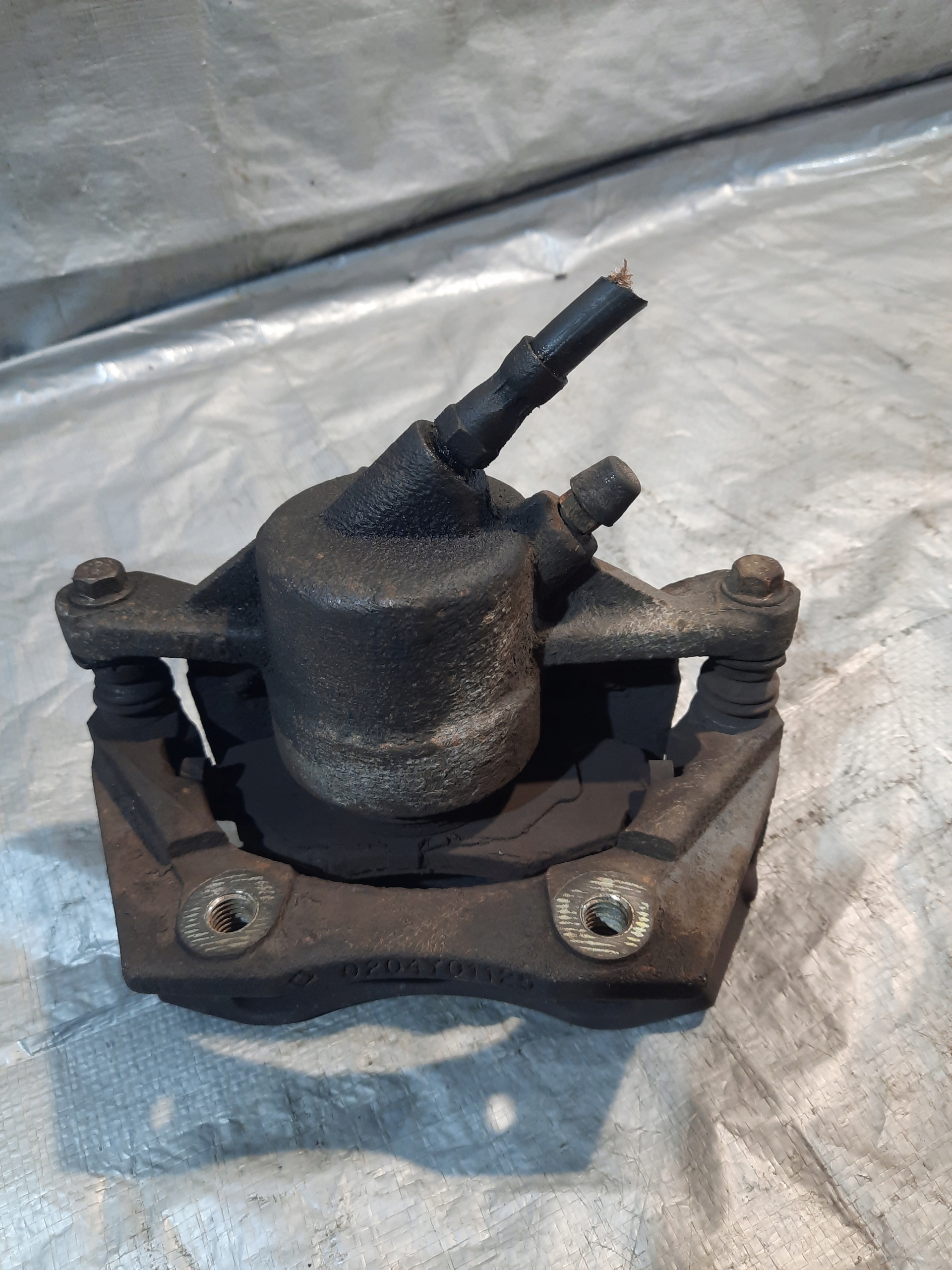 FORD MONDEO MK3 1.8B 01 SED caliper brake right front