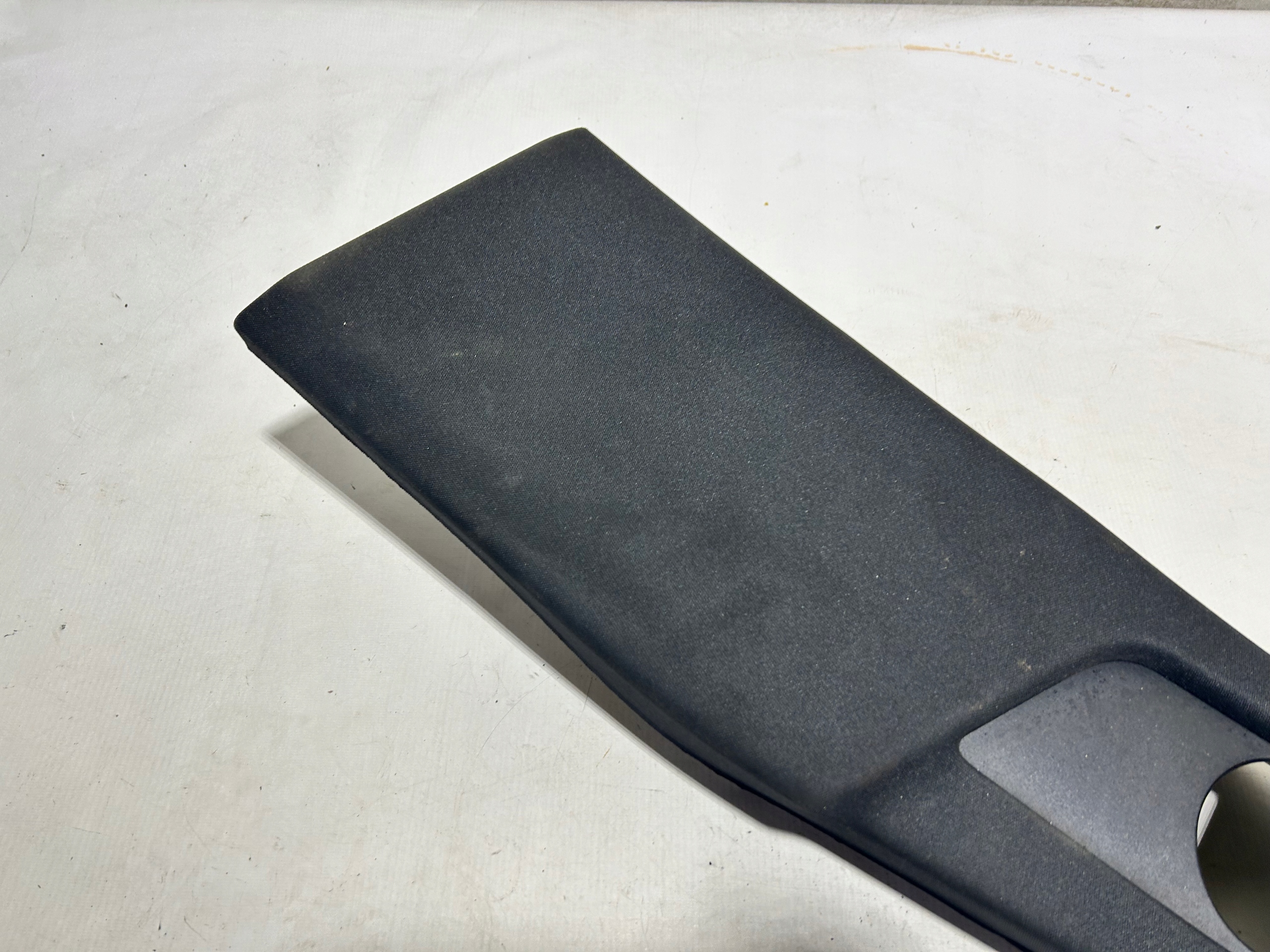 cover SLUPKA left side left left pillar MERCEDES CLS W218
