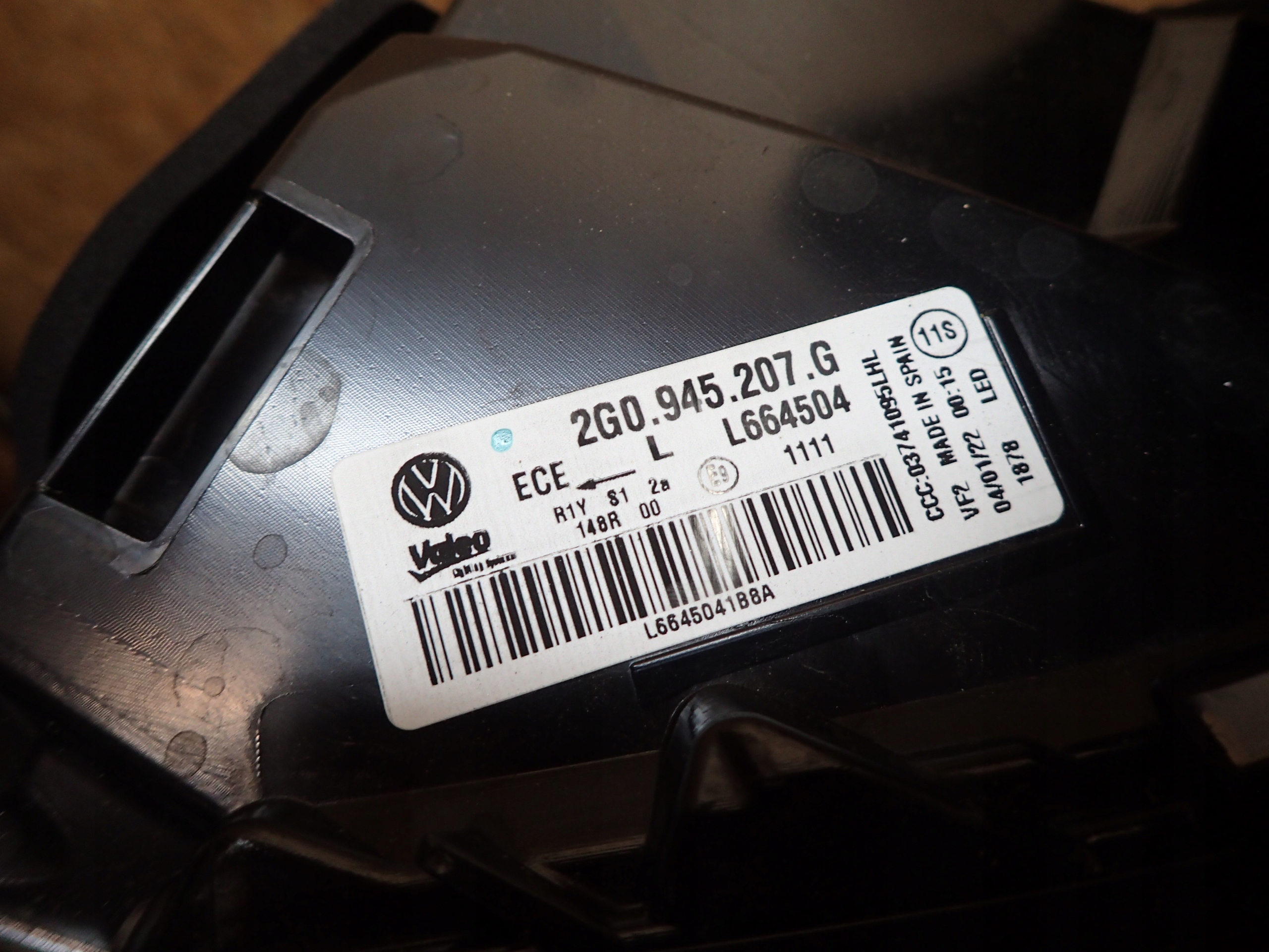 light rear part left VW POLO LIFT LED 2G0945207G