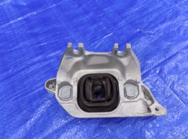 holder gearbox mounting JUKE F16 20R 1,0 DIG-T