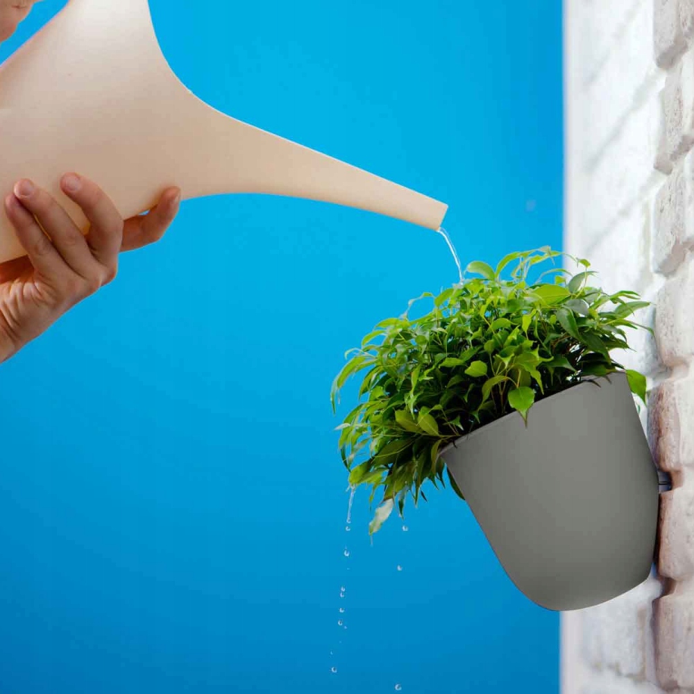 DONICZKA ŚCIENNA OKRĄGŁA SZARA OSŁONKA WISZĄCA PLASTIKOWA NA ZIOŁA ŚCIANĘ Marka Wielorybie Rzeczy