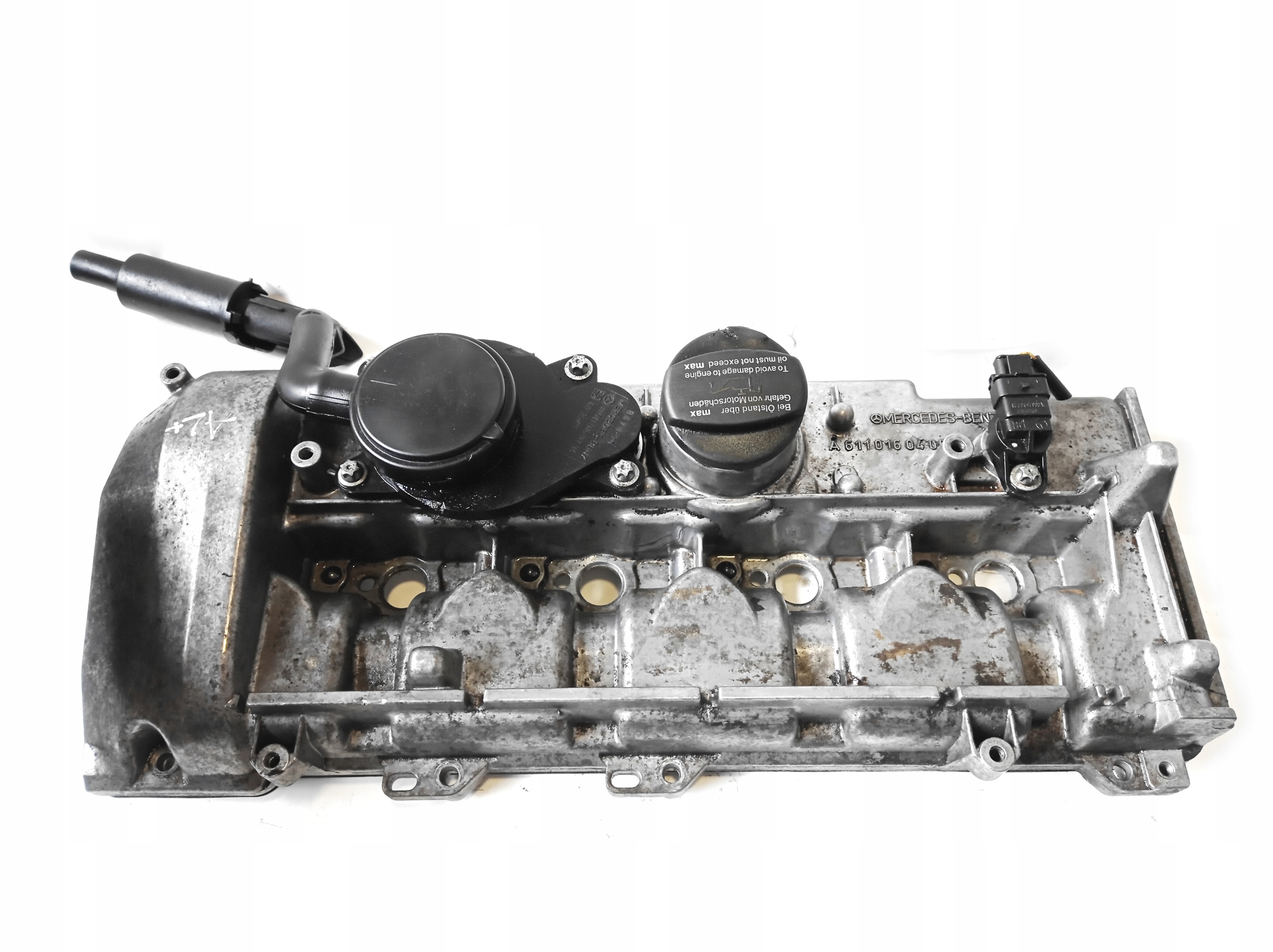 A6110160405 - Крышка клапана Мерседес 2.2 КДИ А6110160405
