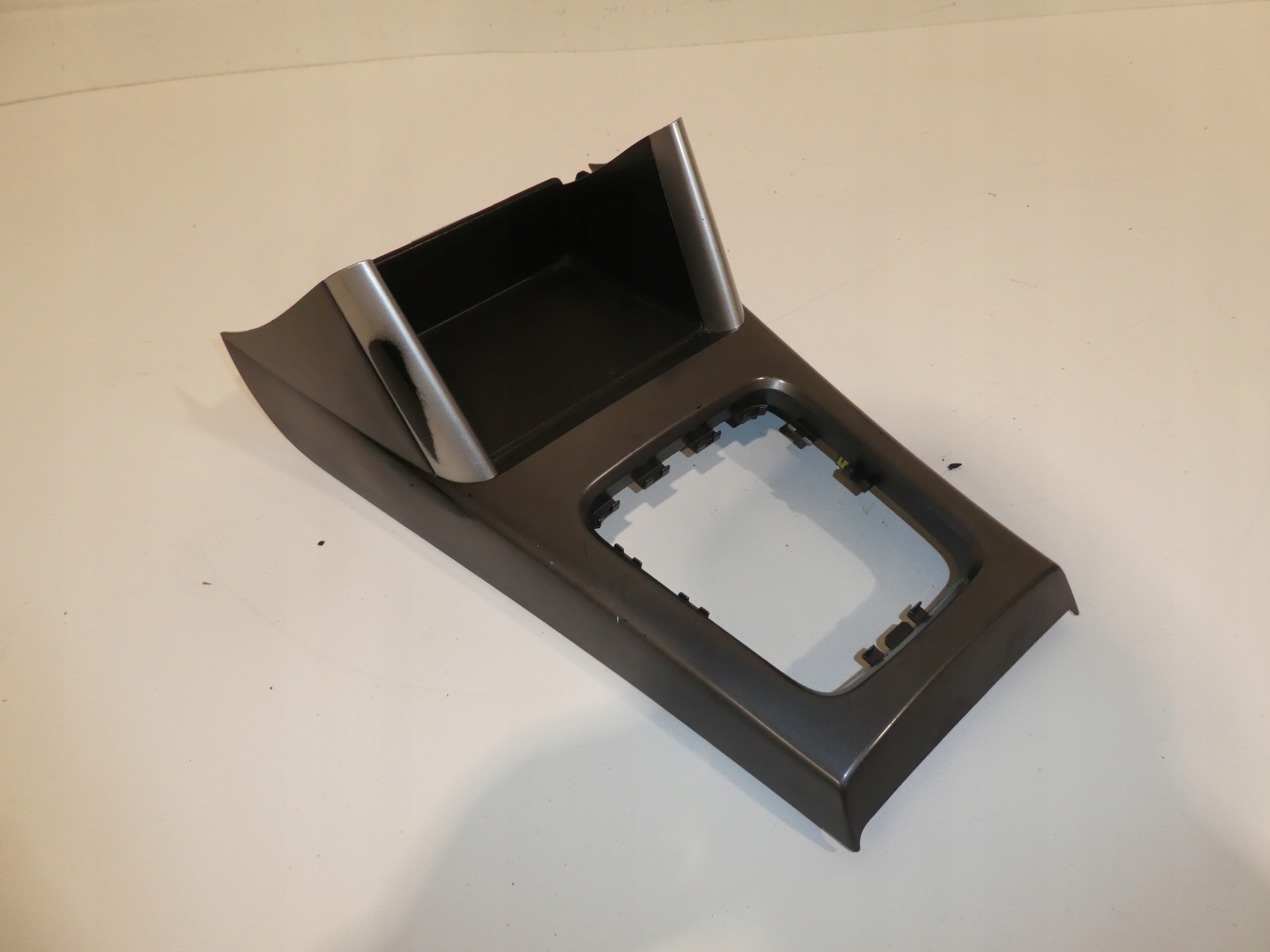 SUBARU FORESTER III RAHMEN BLENDE ABDECKUNG SCHALT GETRIEBE 92122SC030
