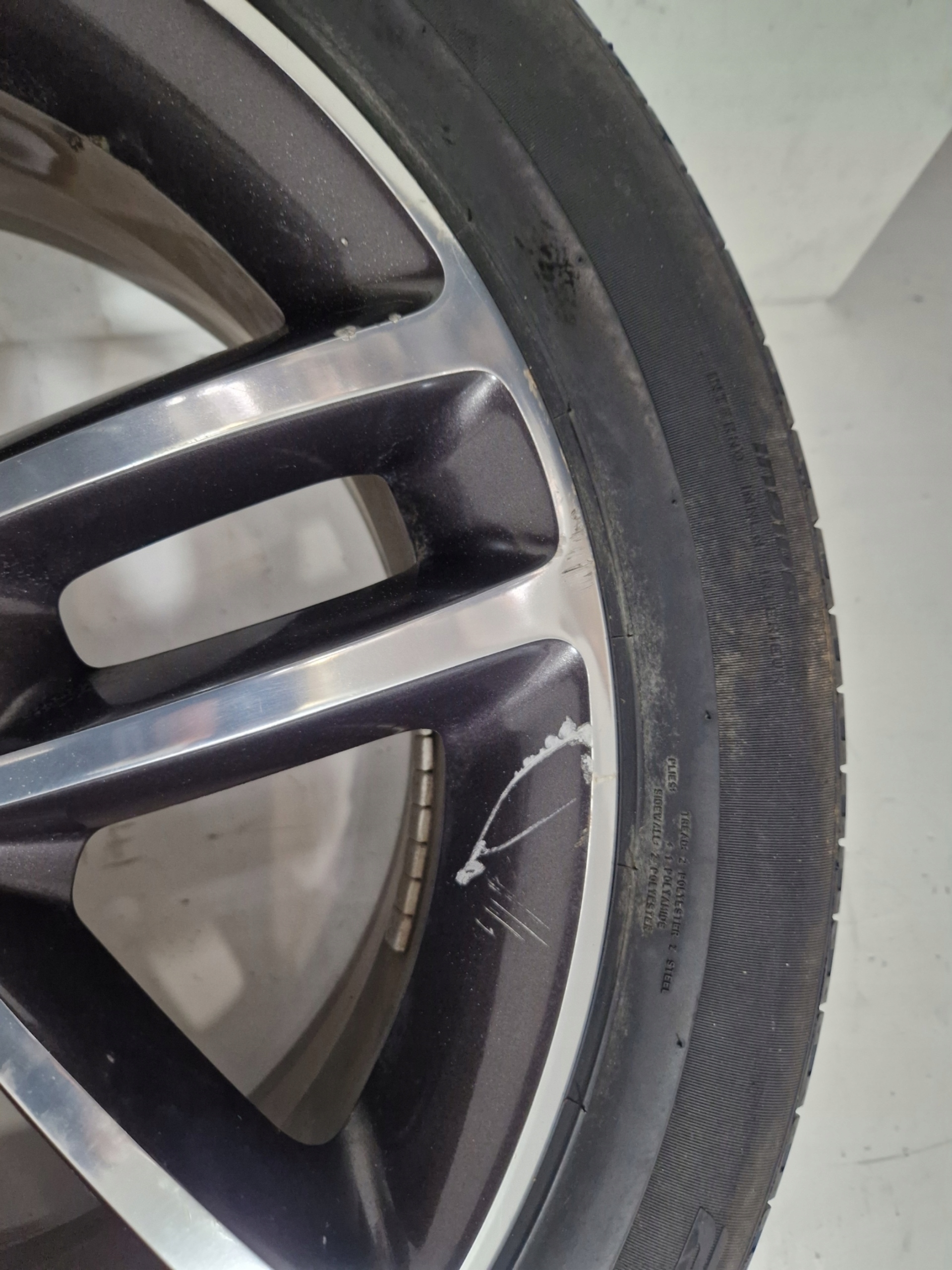 DODGE CHALLENGER 2019- 4X4 AWD discs aluminium wheels R19 6EJ75TRMAB