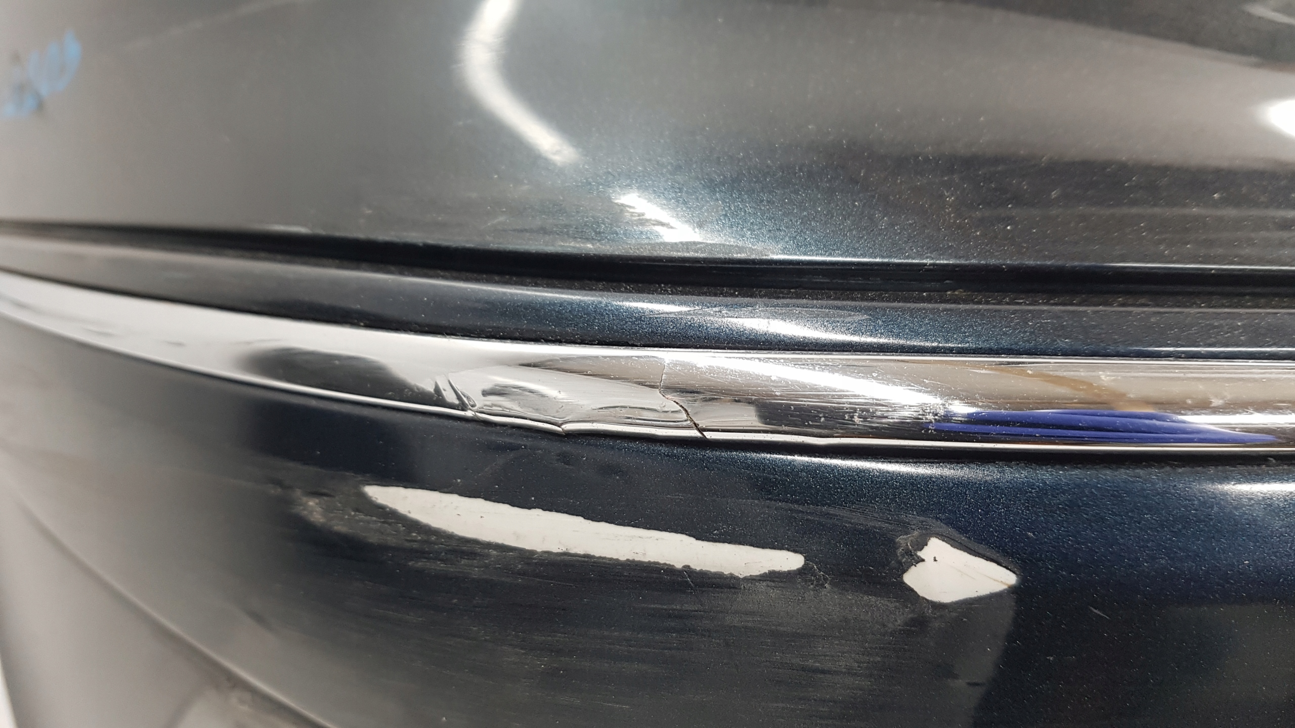 MERCEDES C KLASA W203 ZDERZAK PRZÓD Jakość części (zgodnie z GVO) O - oryginał z logo producenta pojazdu (OE)